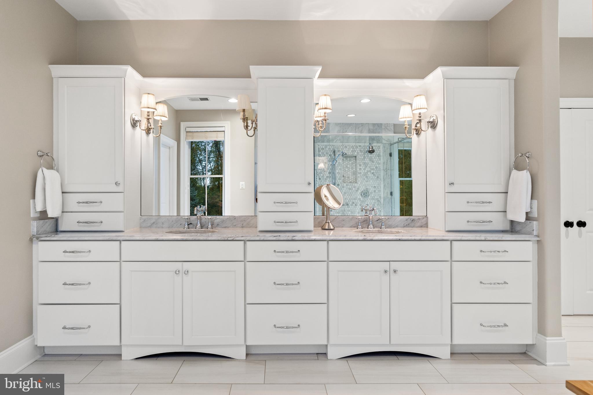 WORTHINGTON GREEN - Residential