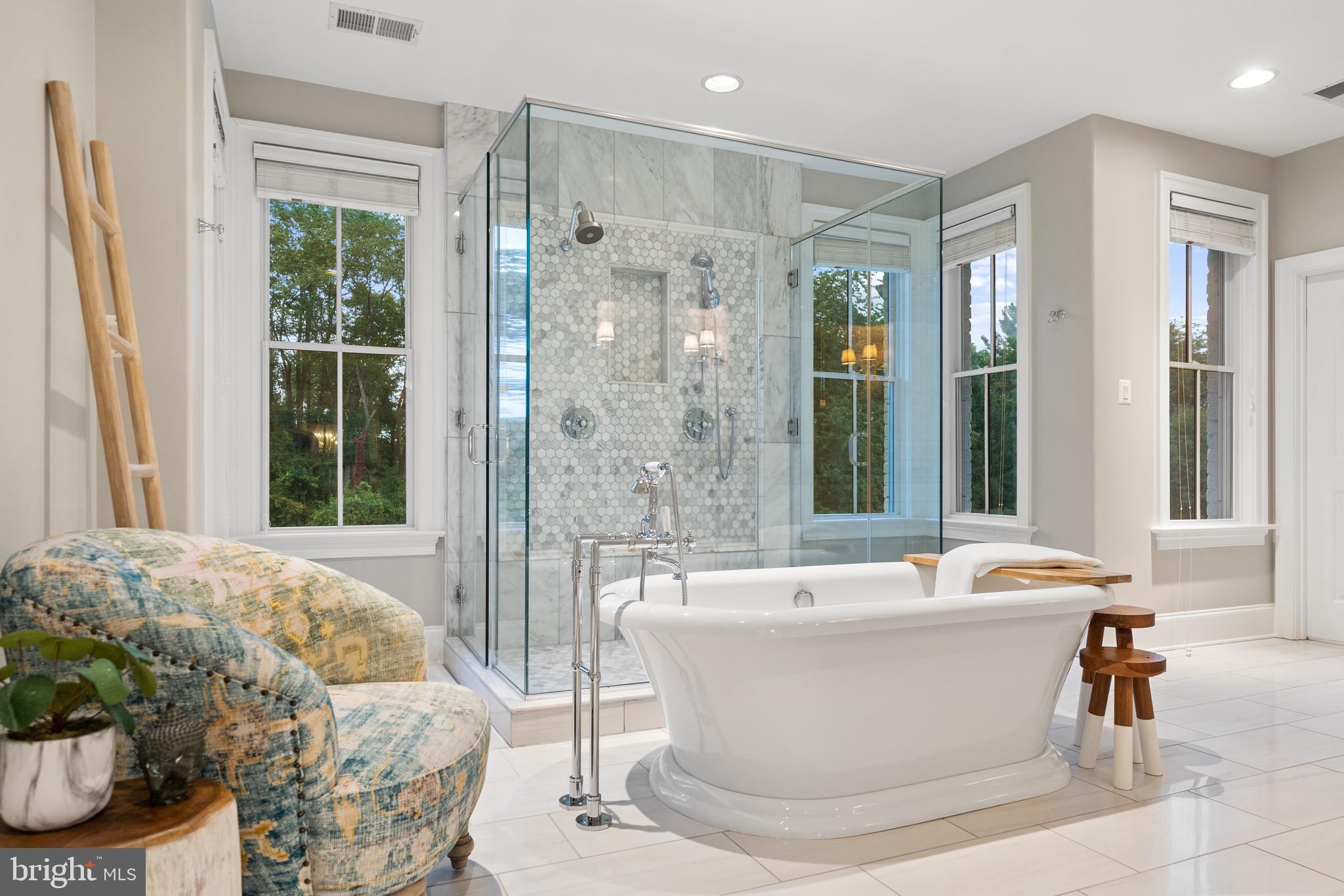 WORTHINGTON GREEN - Residential