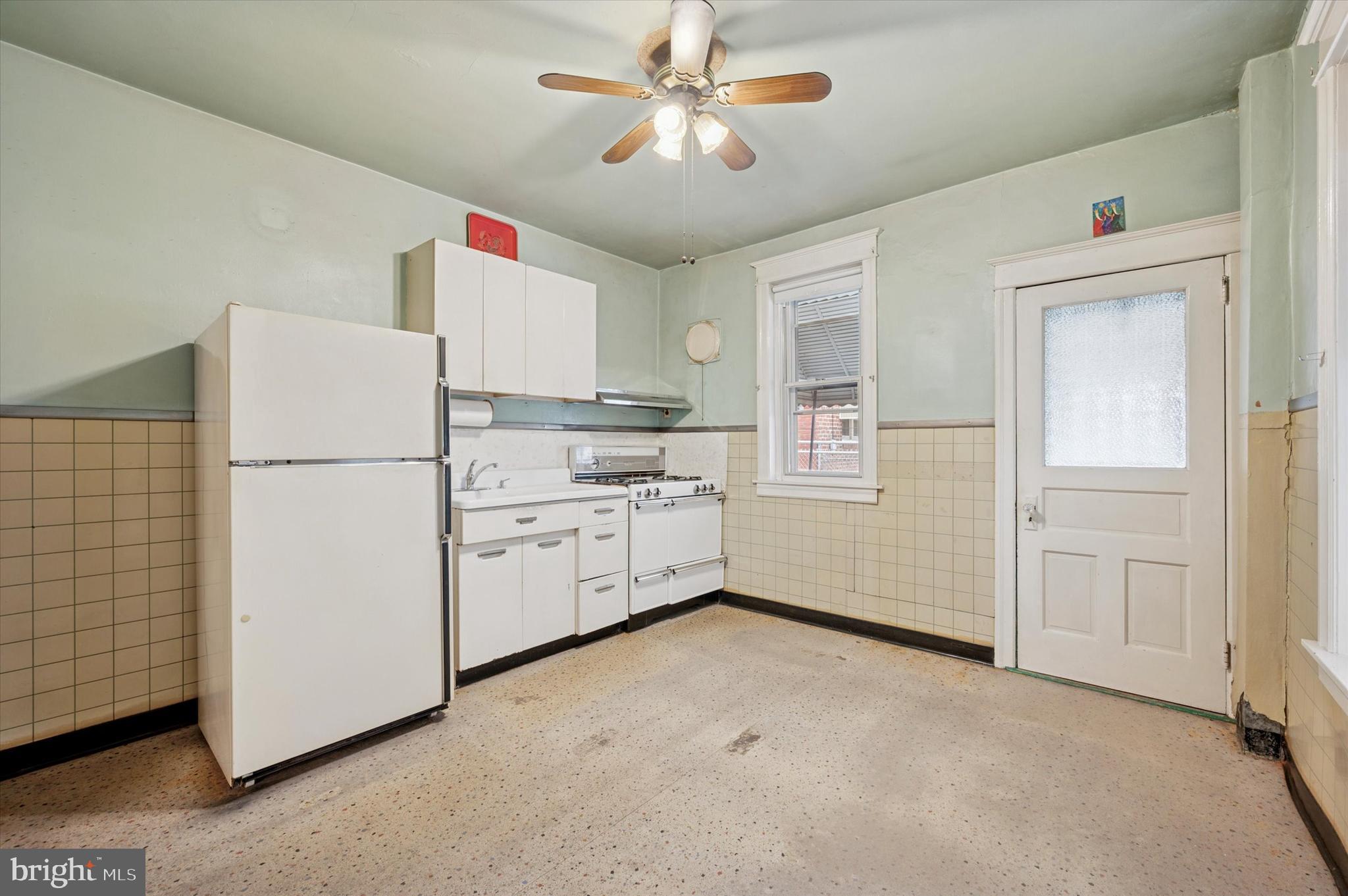 PORT RICHMOND - Residential