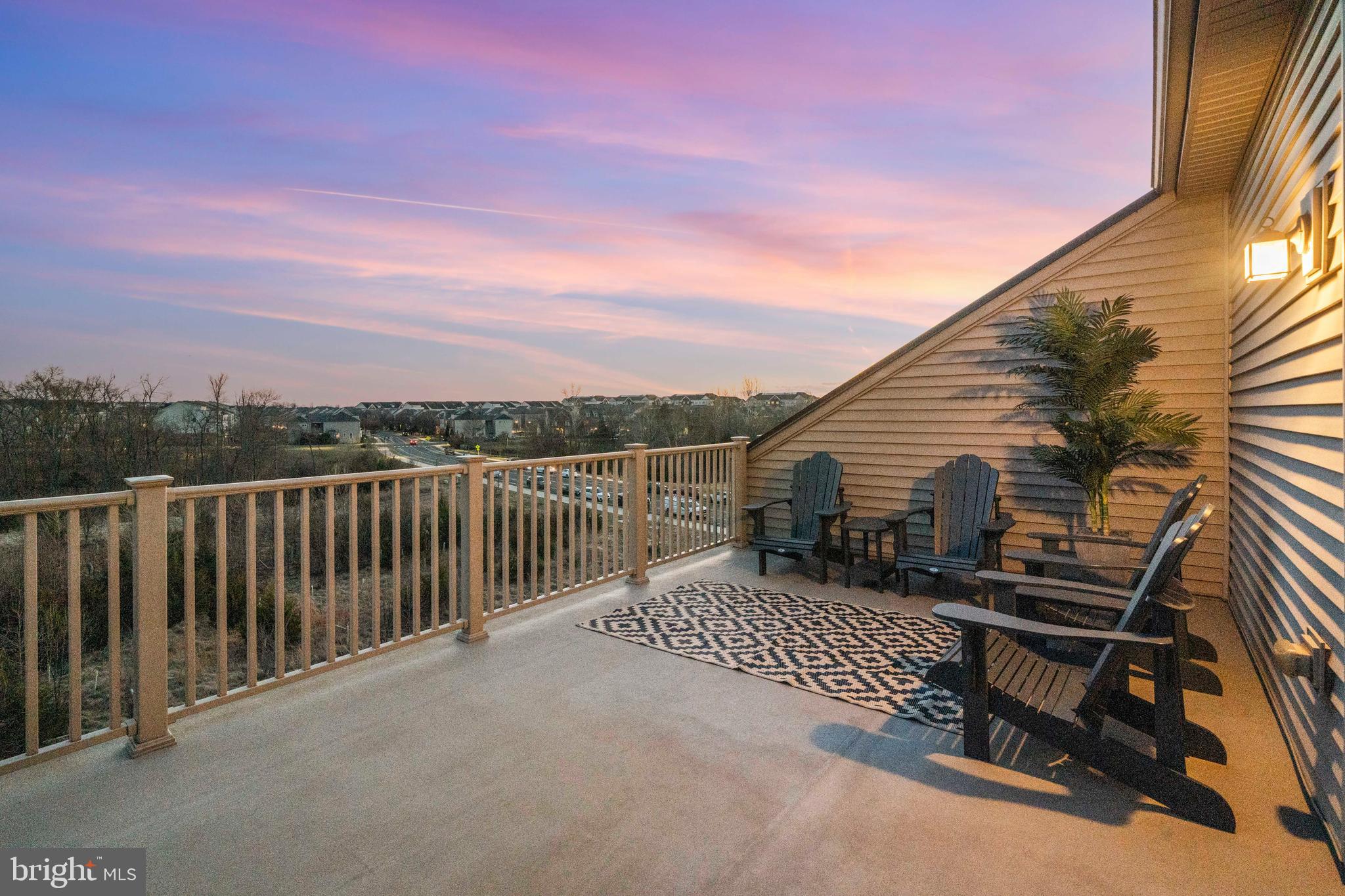 ONE LOUDOUN - Residential