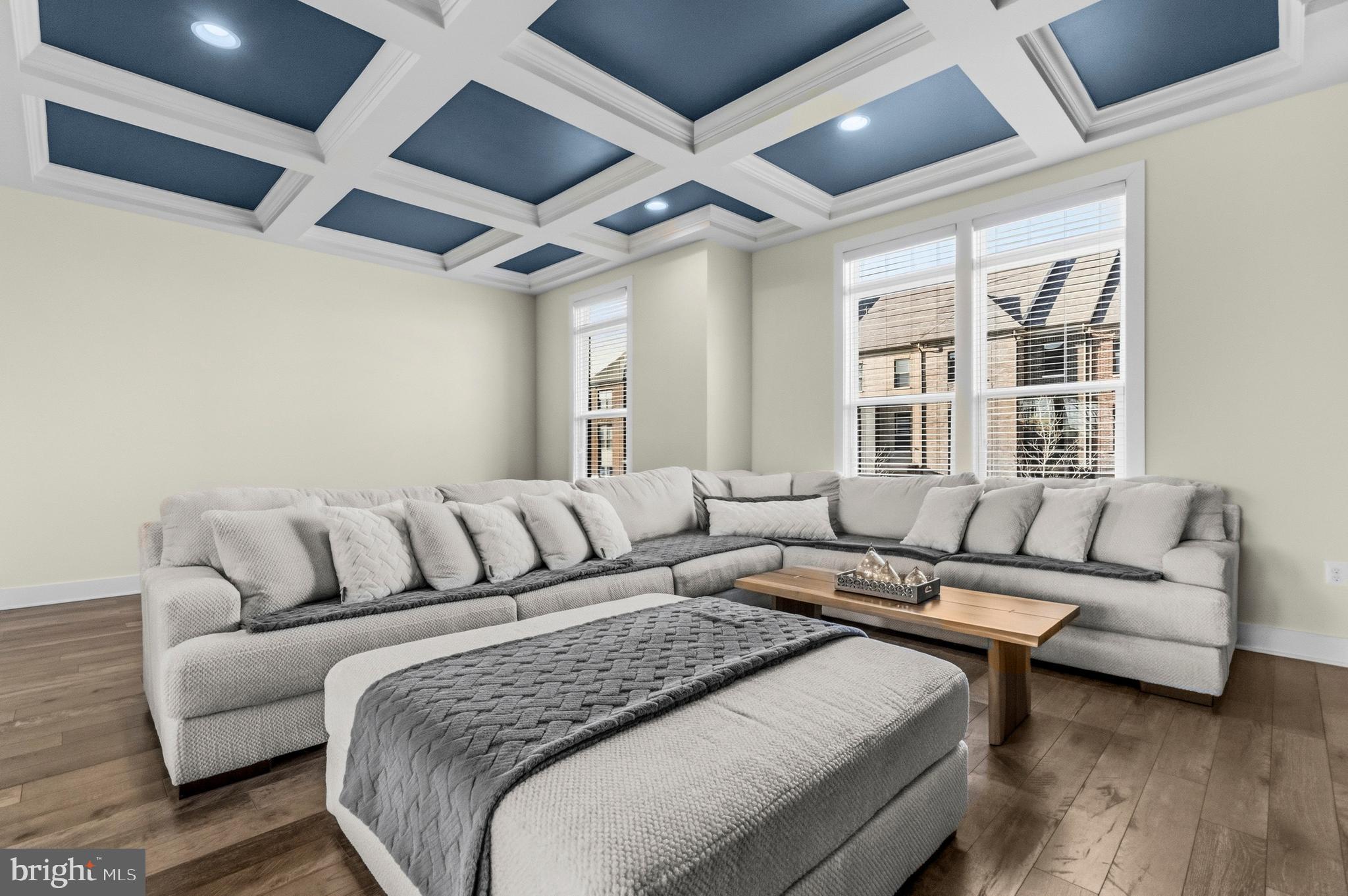 ONE LOUDOUN - Residential