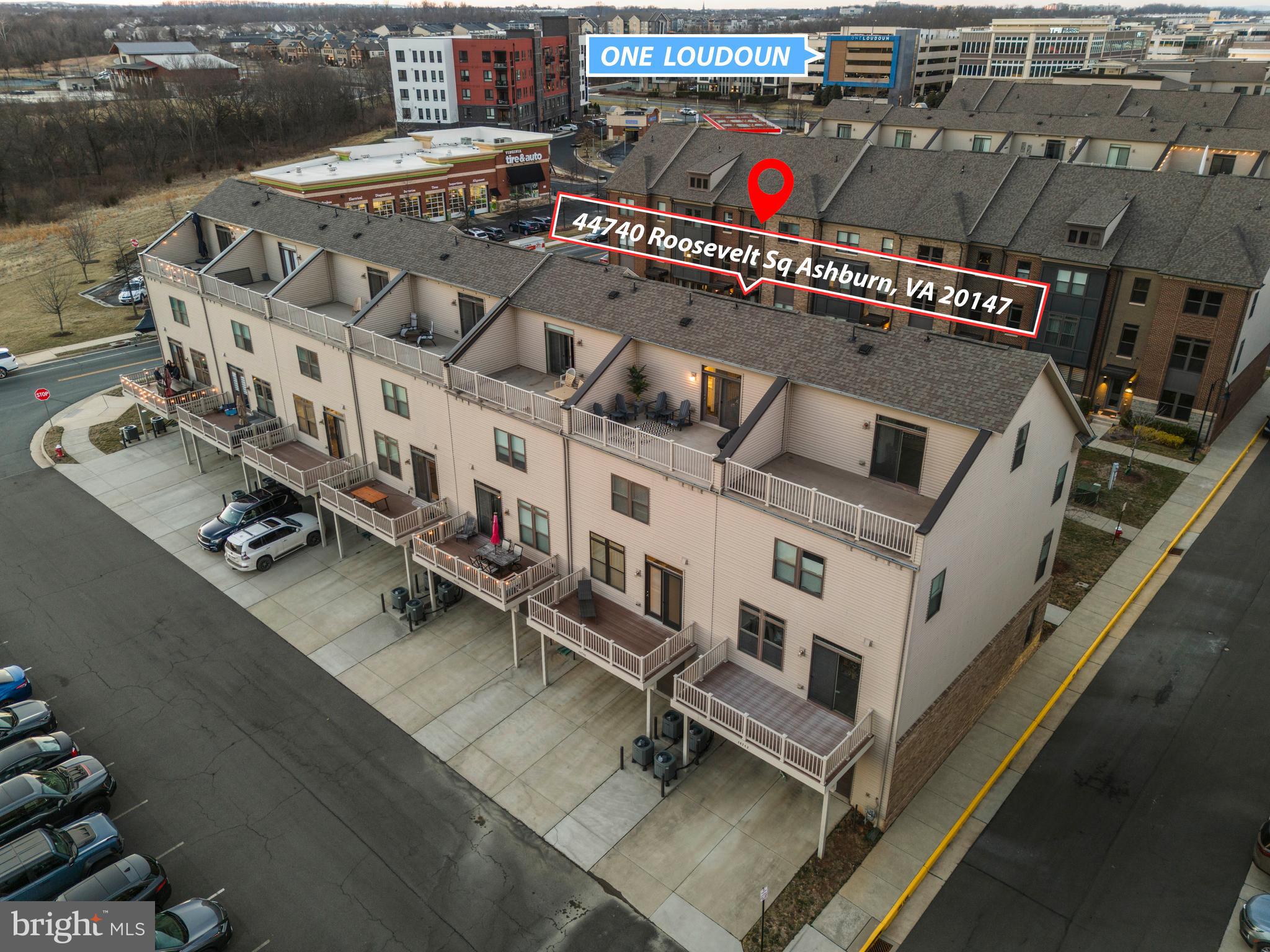 ONE LOUDOUN - Residential