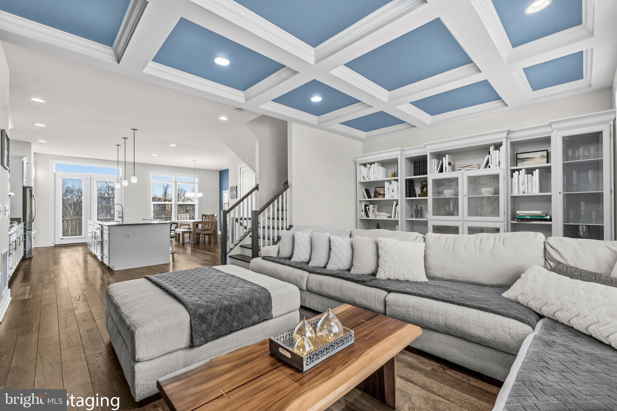 ONE LOUDOUN - Residential