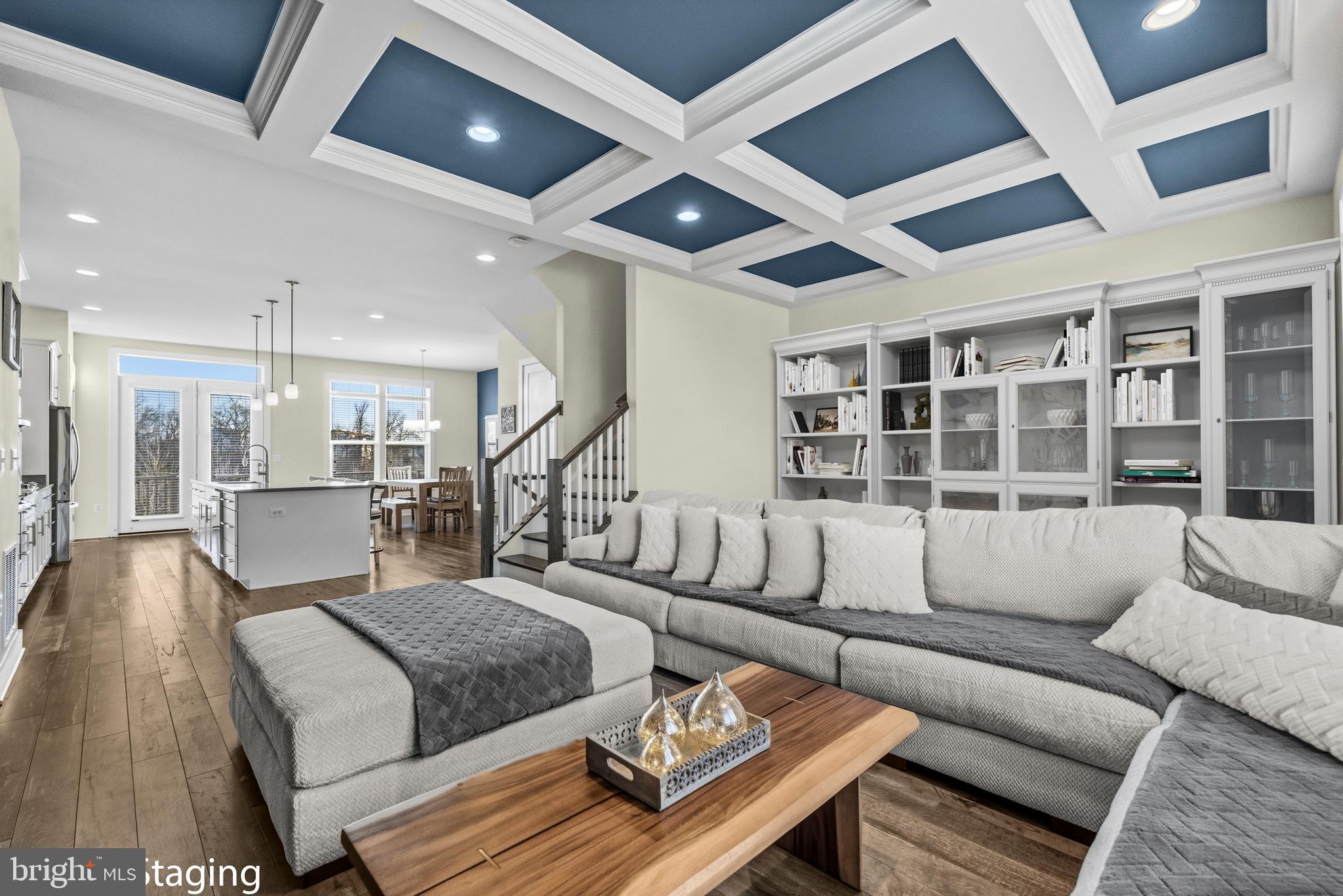 ONE LOUDOUN - Residential