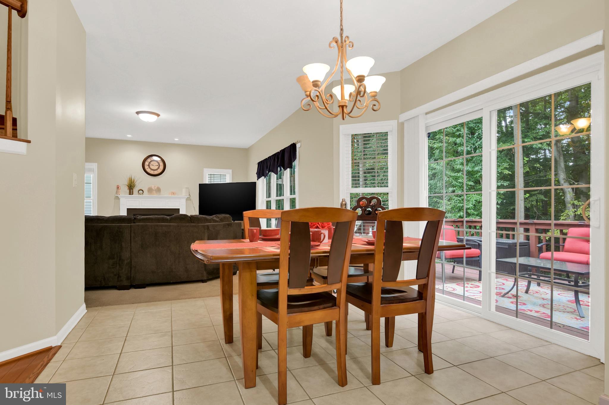 SEVEN TRAILS - Residential