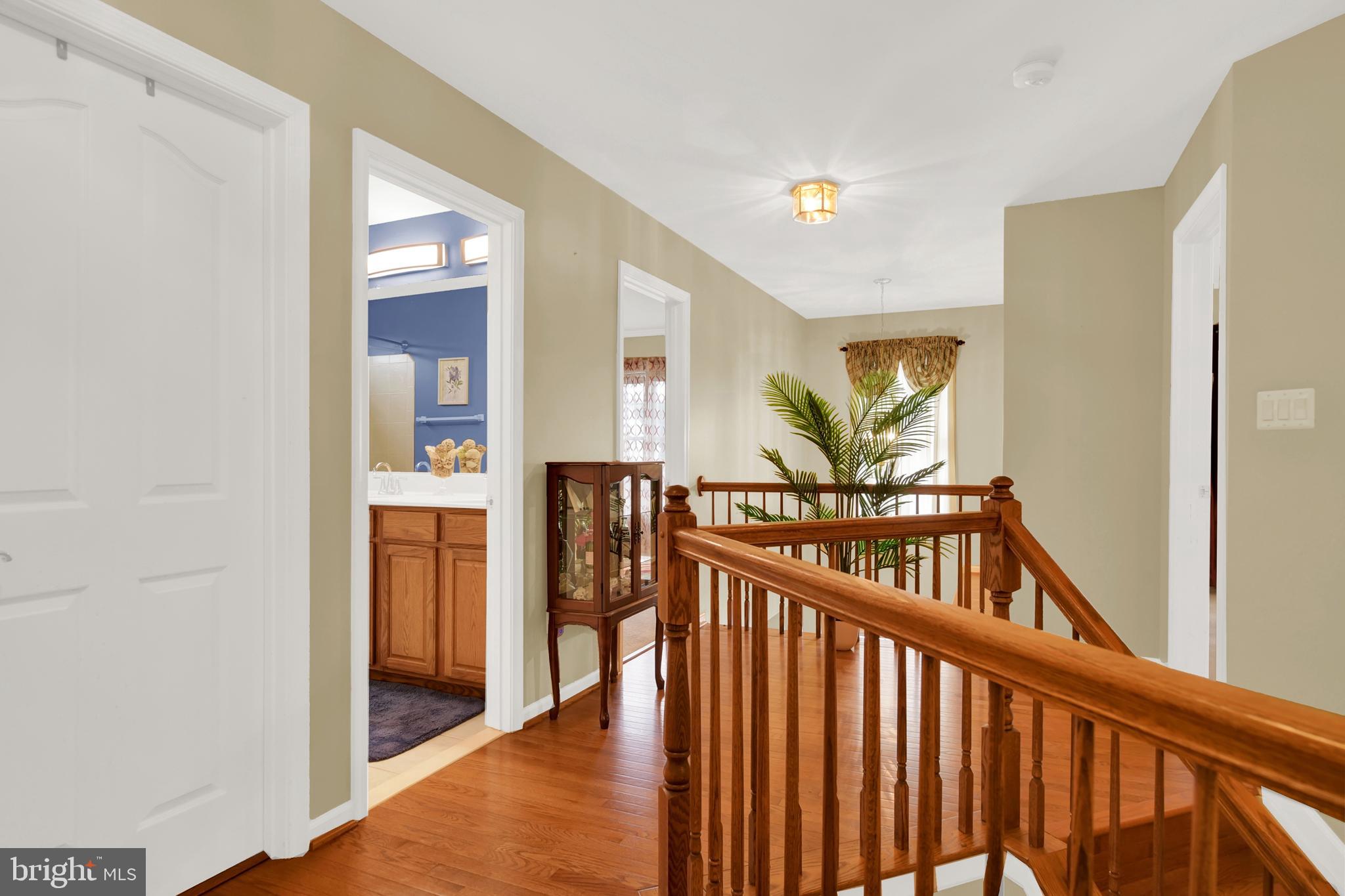 SEVEN TRAILS - Residential