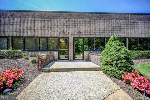 Photo of 490 Route 33 #1, MILLSTONE TOWNSHIP, NJ 08535 (MLS # NJMM2003956)