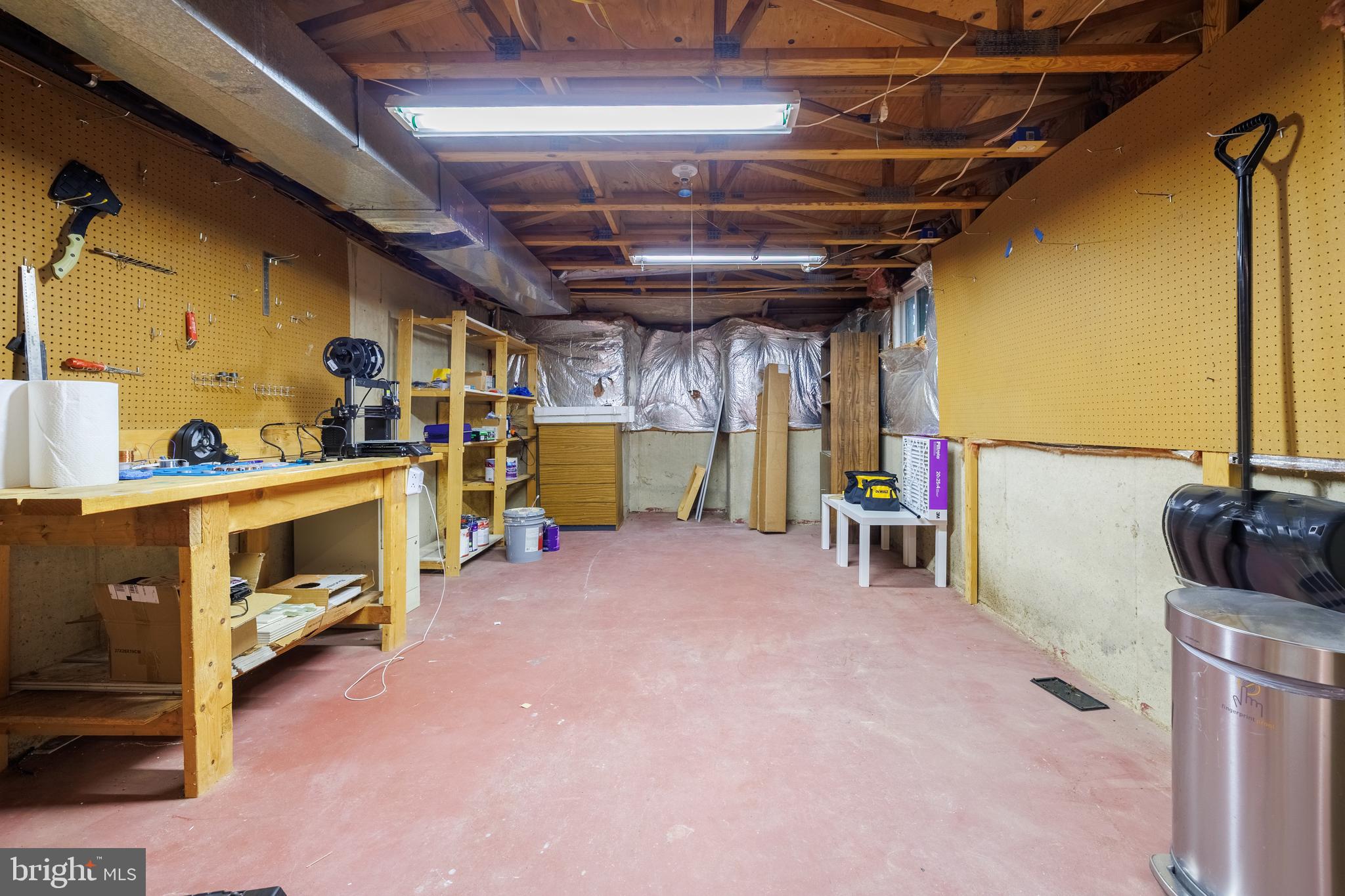 HASTINGS HUNT - Residential