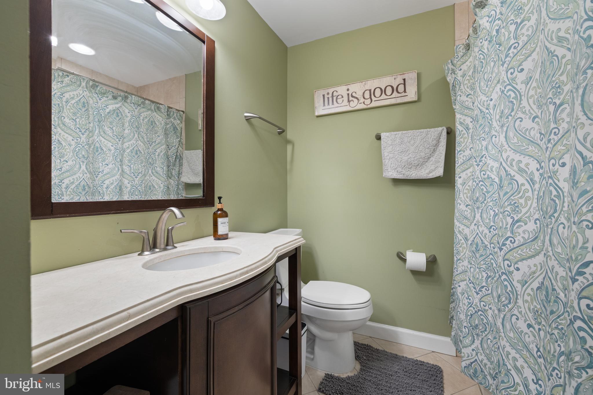 HASTINGS HUNT - Residential