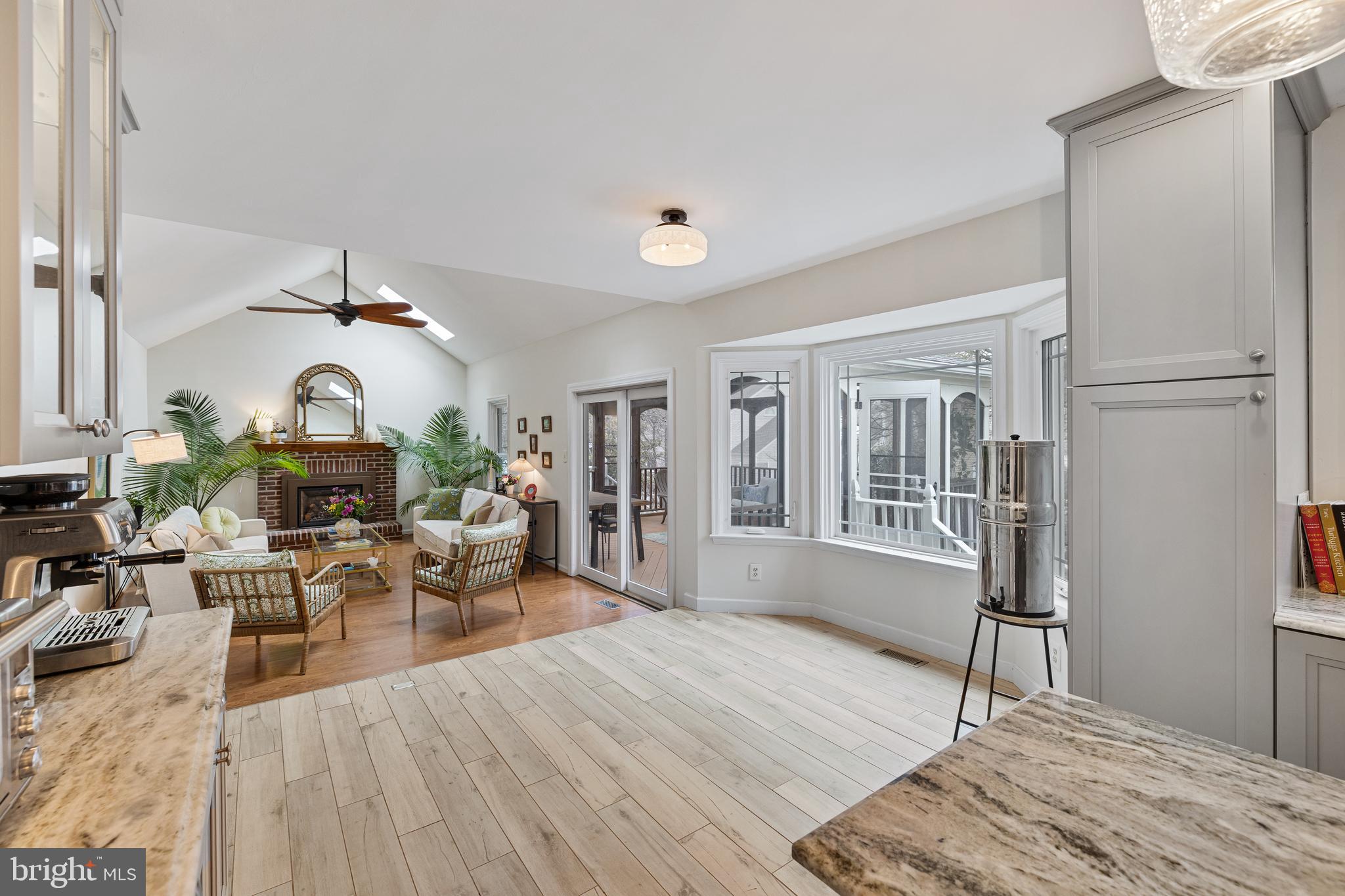 HASTINGS HUNT - Residential