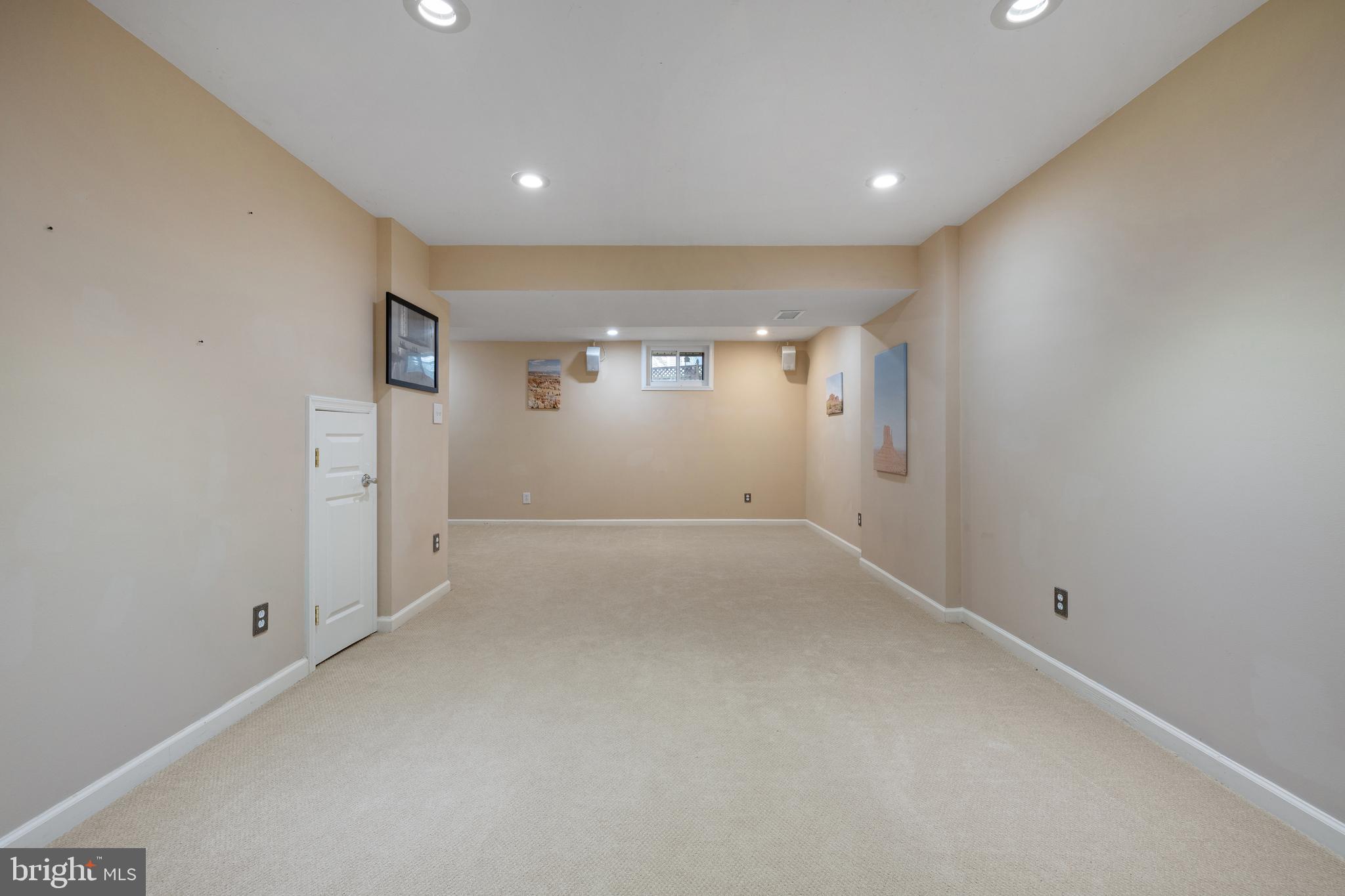 HASTINGS HUNT - Residential