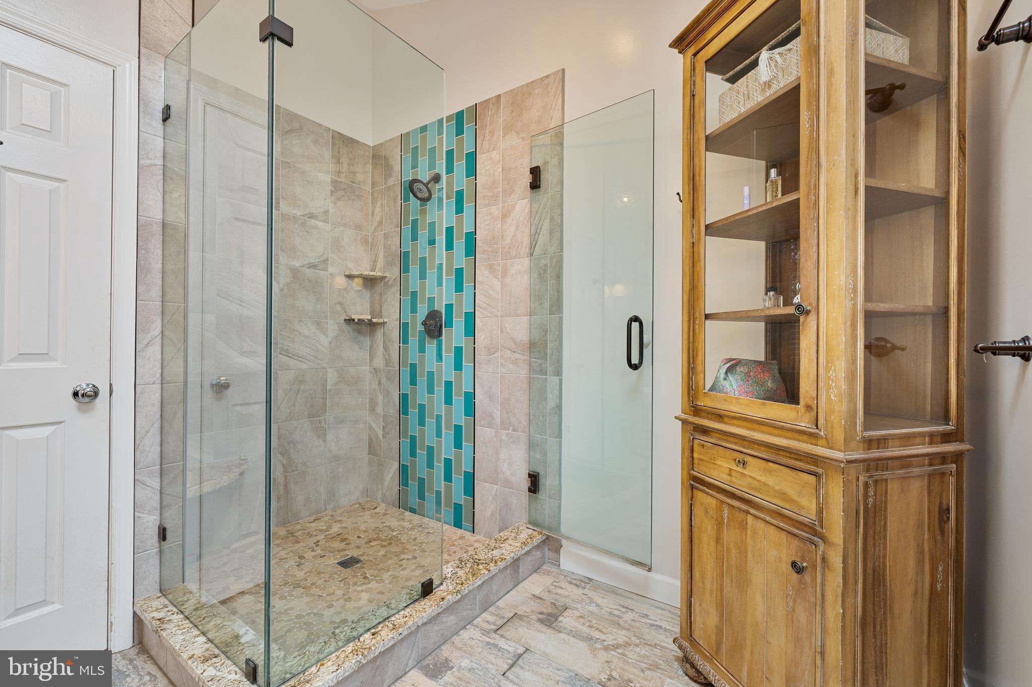 HASTINGS HUNT - Residential