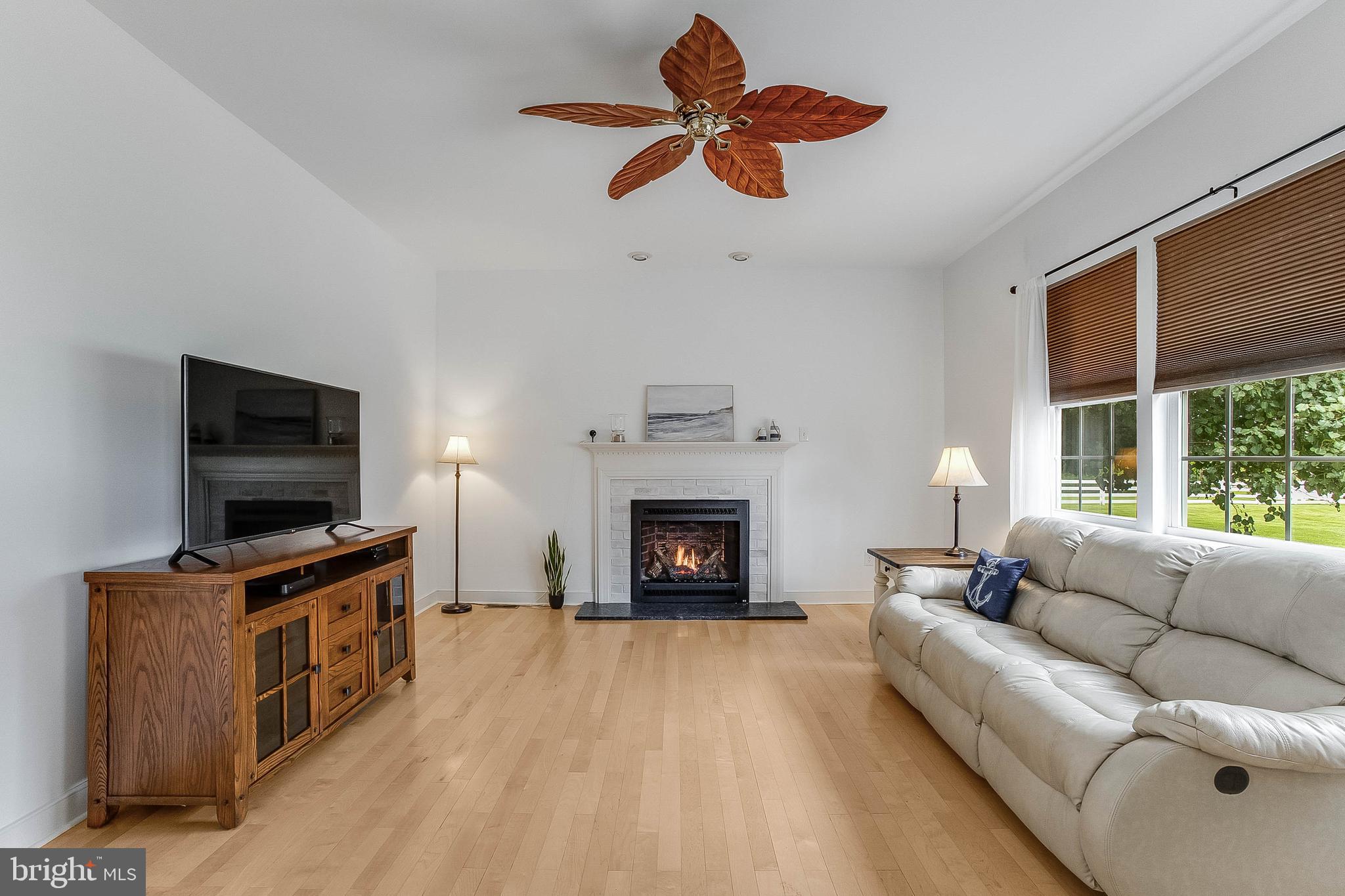 30994 PINE TREE COURT