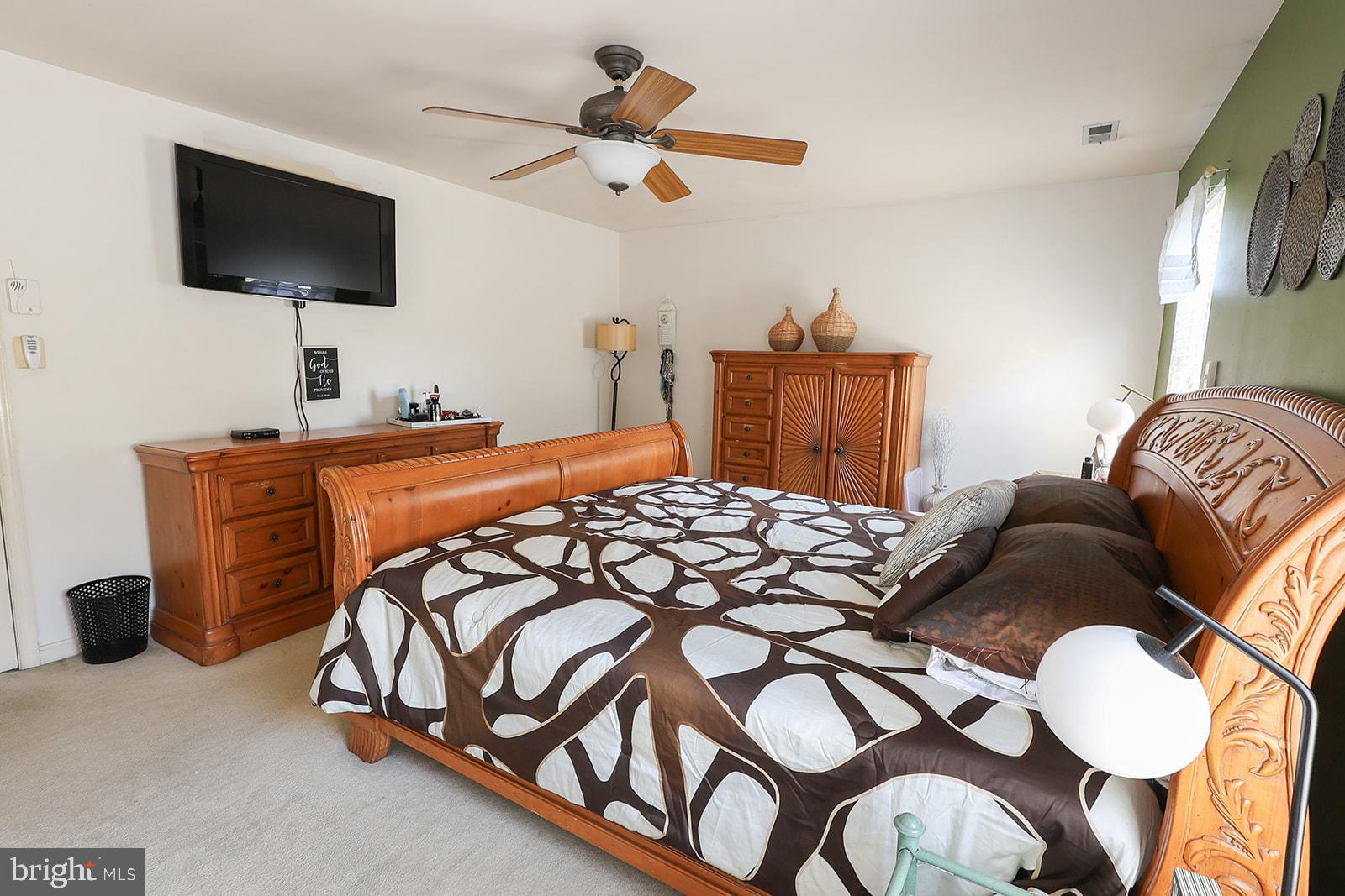 MEADOW LAKE - Residential