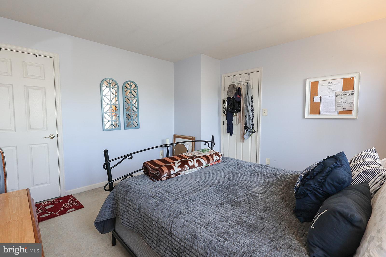 MEADOW LAKE - Residential
