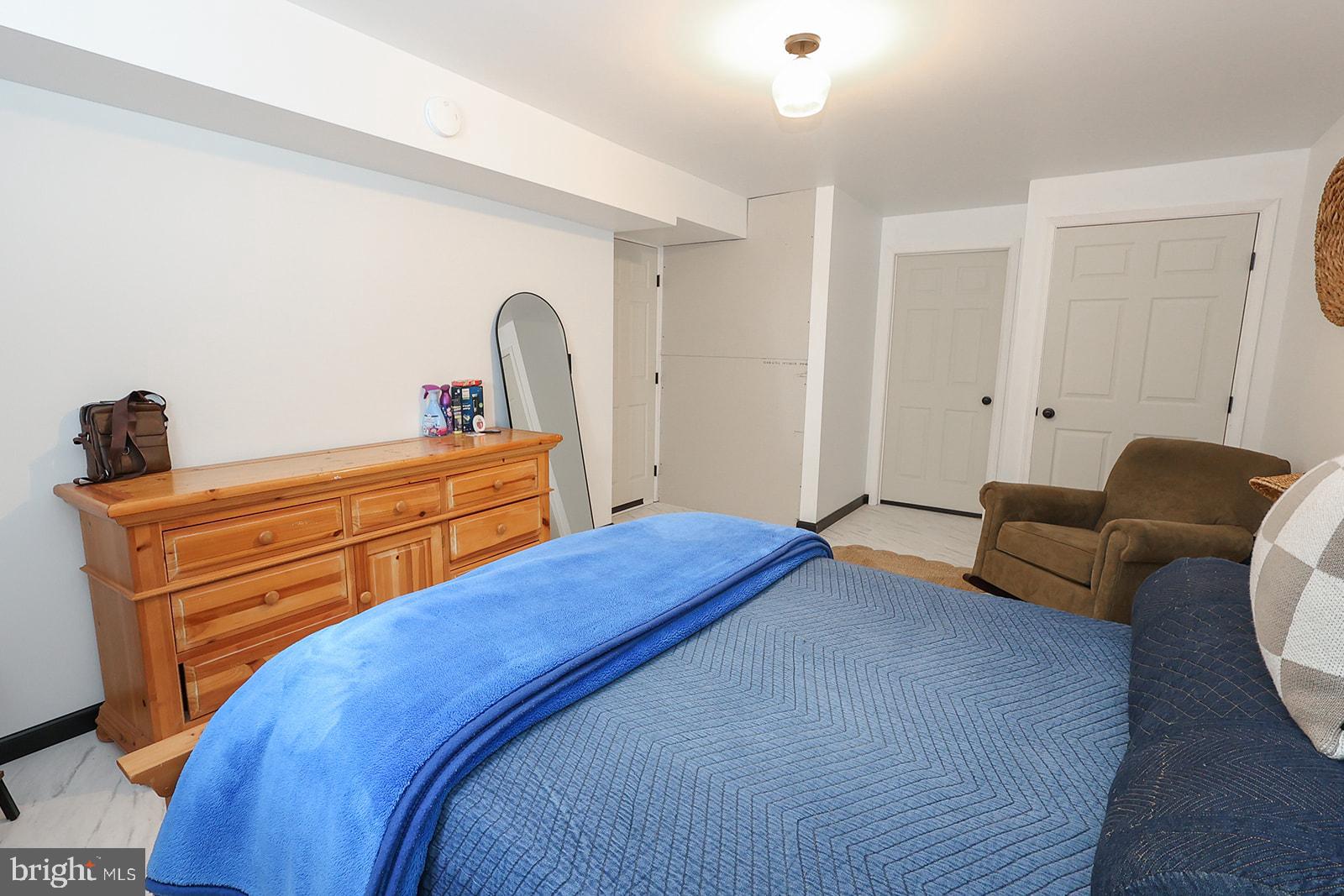 MEADOW LAKE - Residential