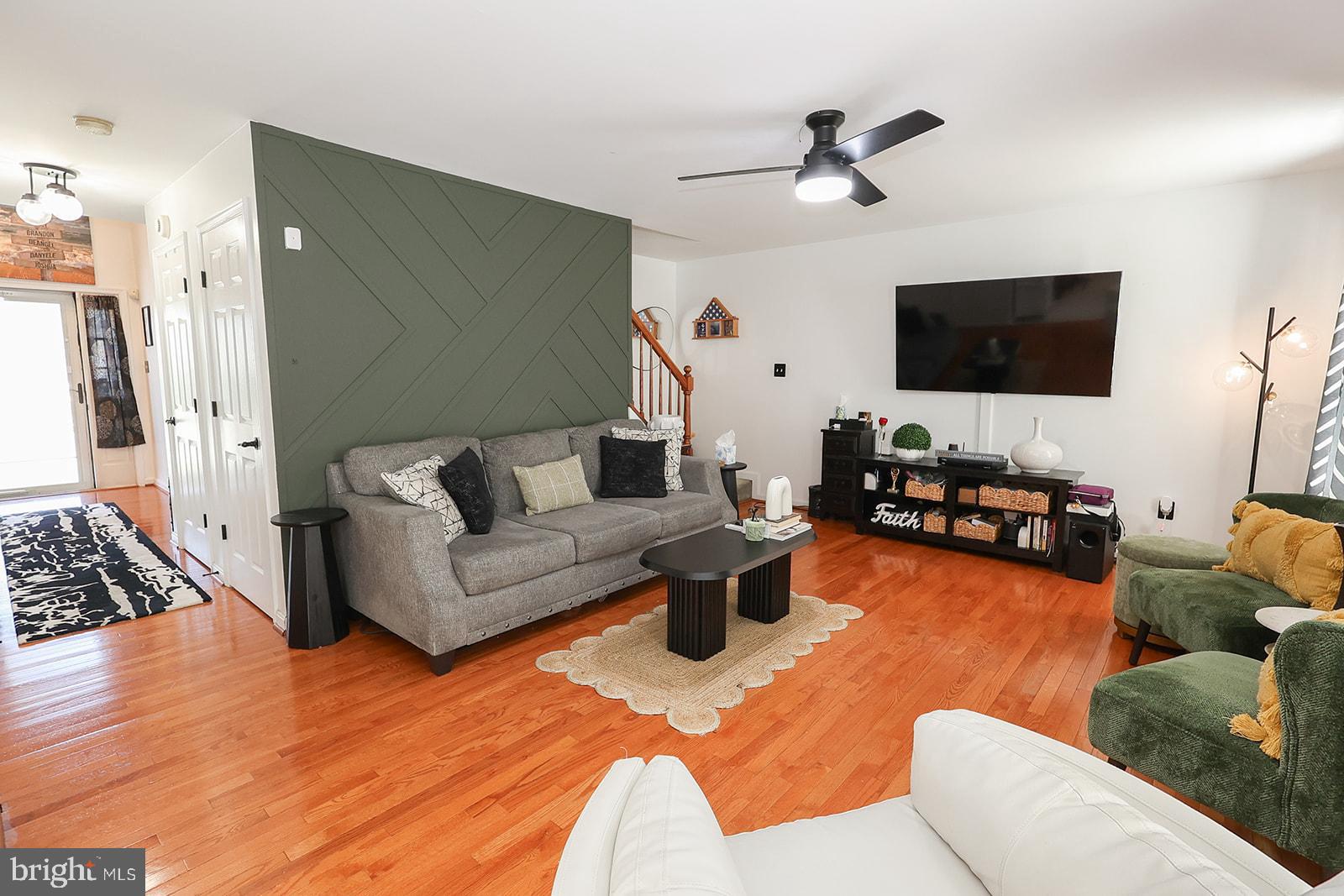 MEADOW LAKE - Residential