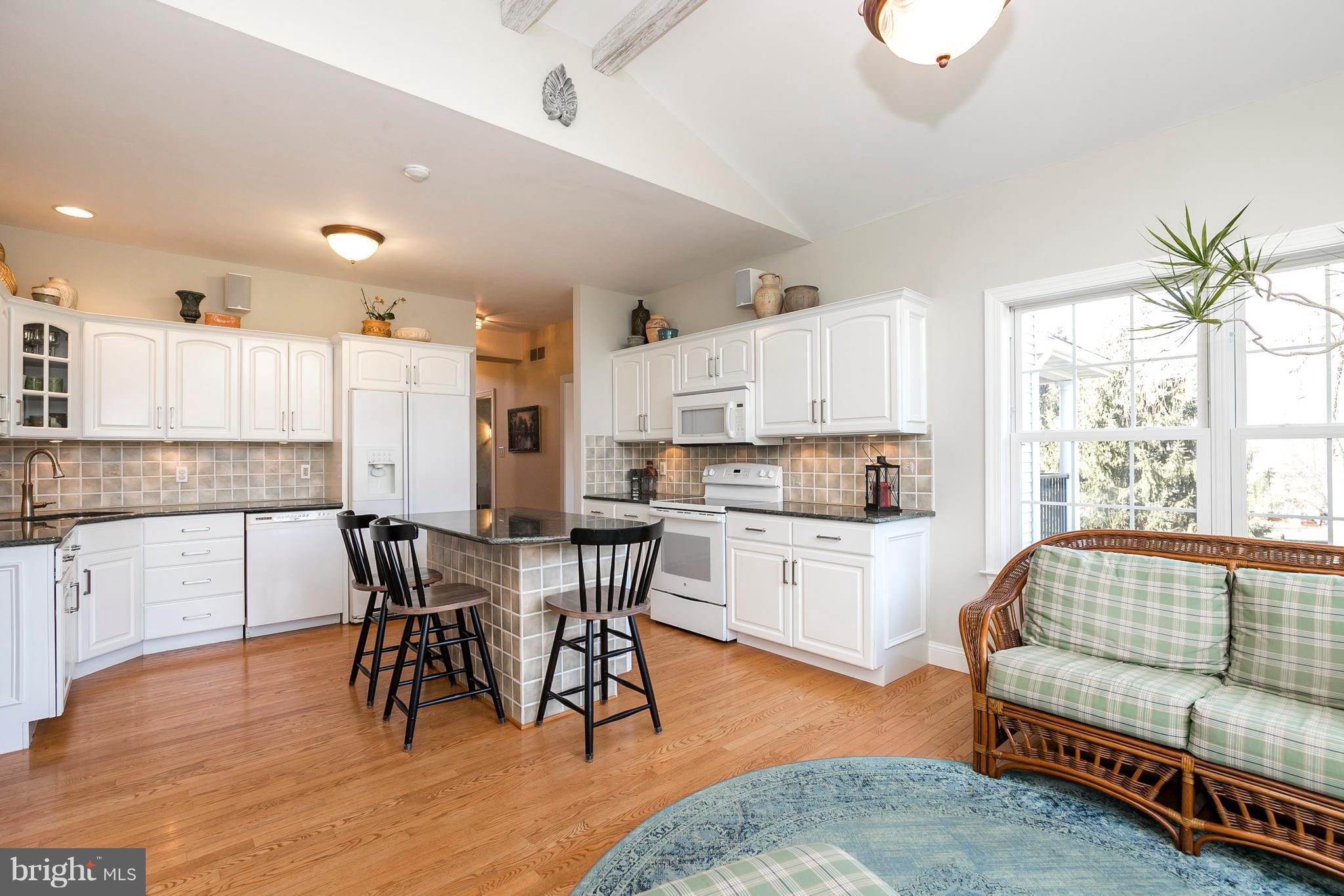 MARSHALL CREEK FAR - Residential