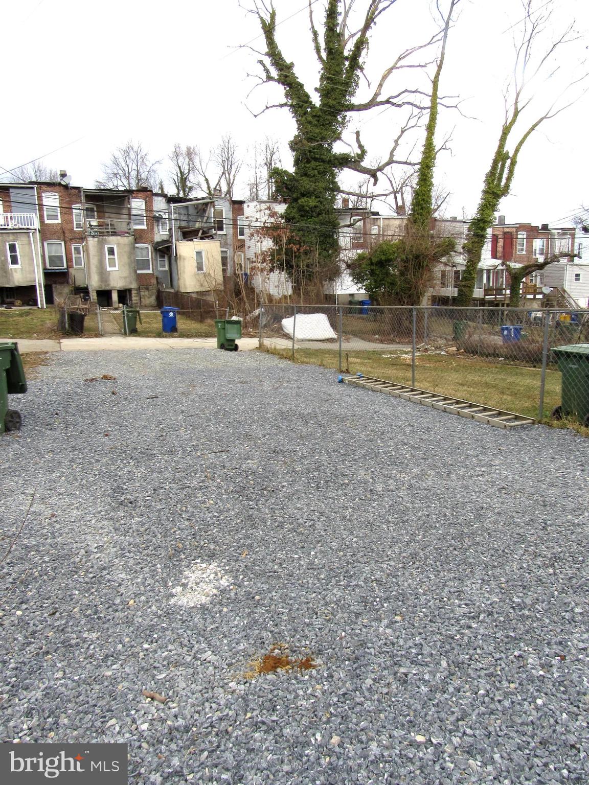 GREENSPRING - Residential