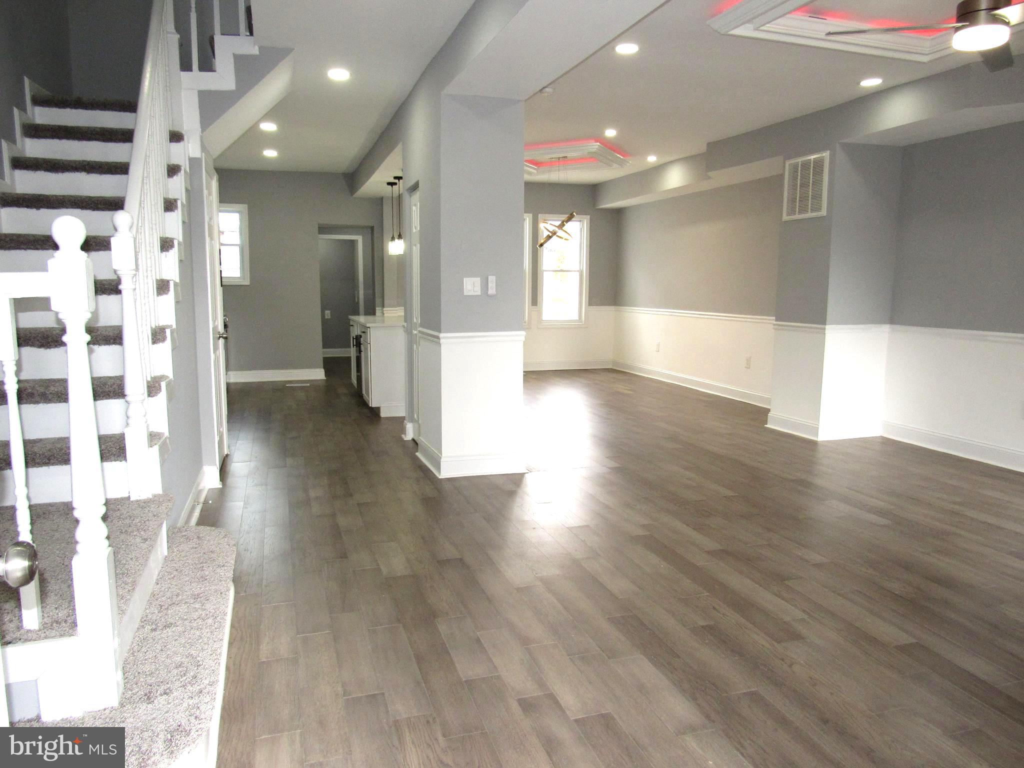 GREENSPRING - Residential