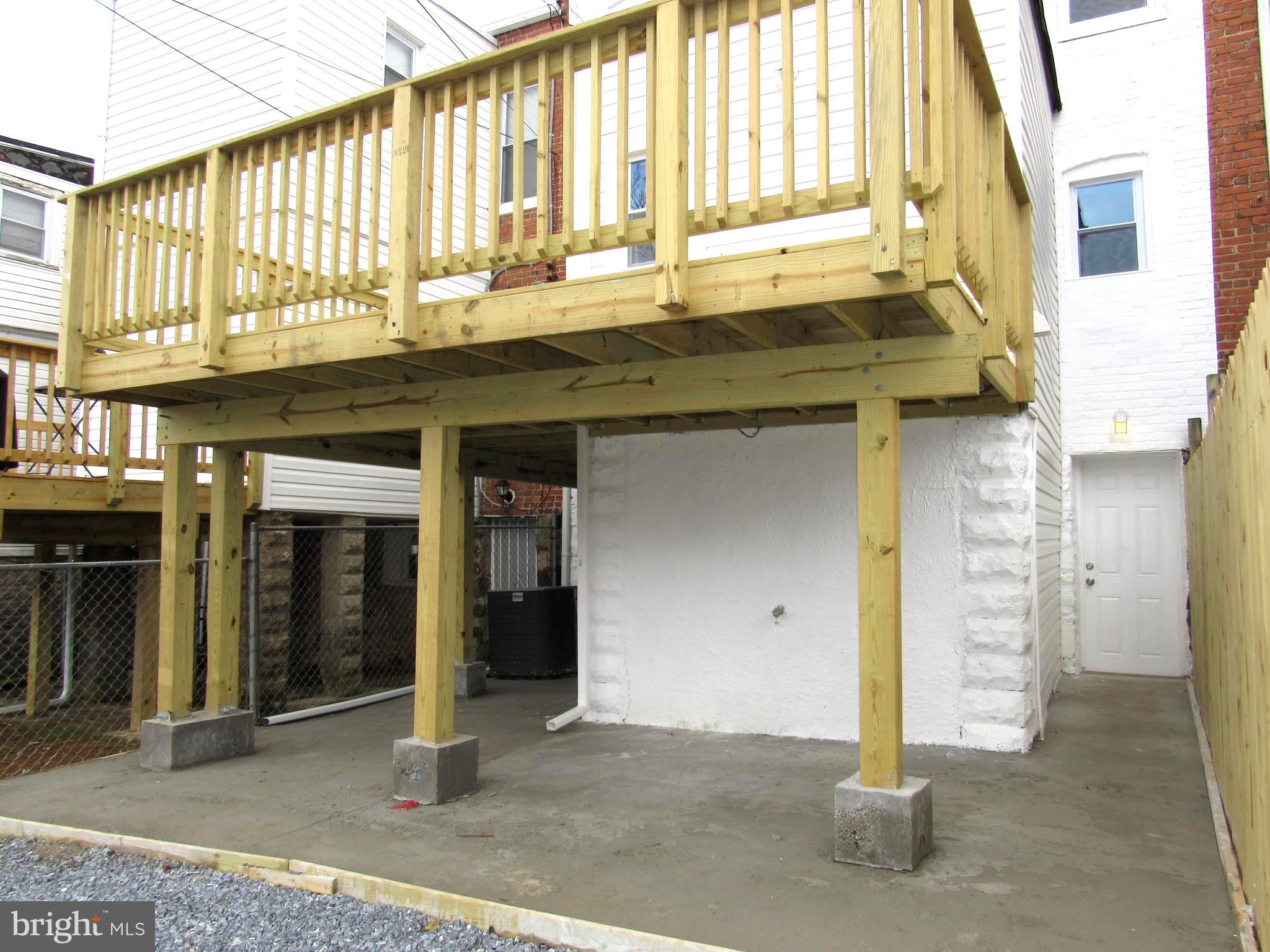 GREENSPRING - Residential