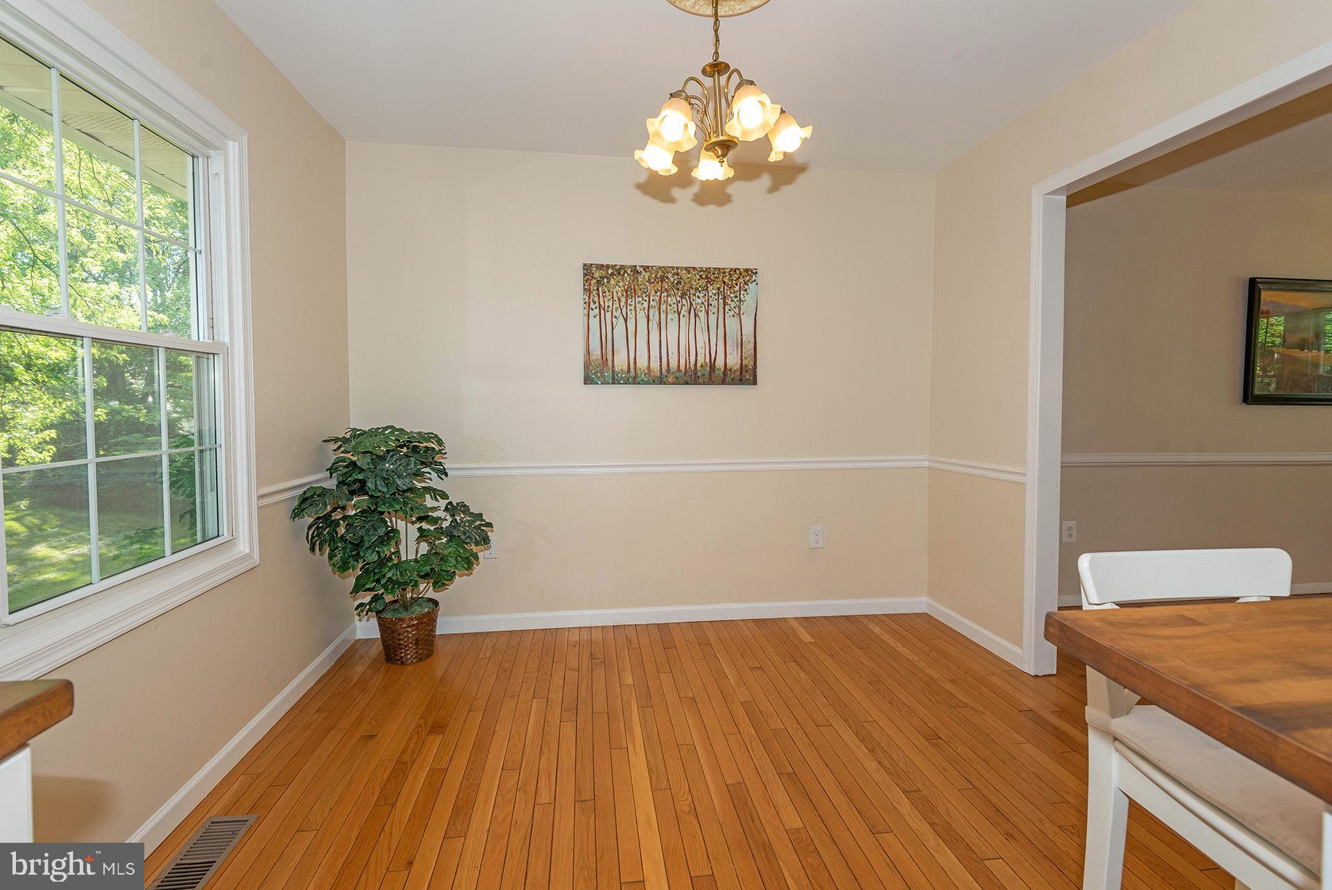 FOUR SEASONS ESTATES - Residential