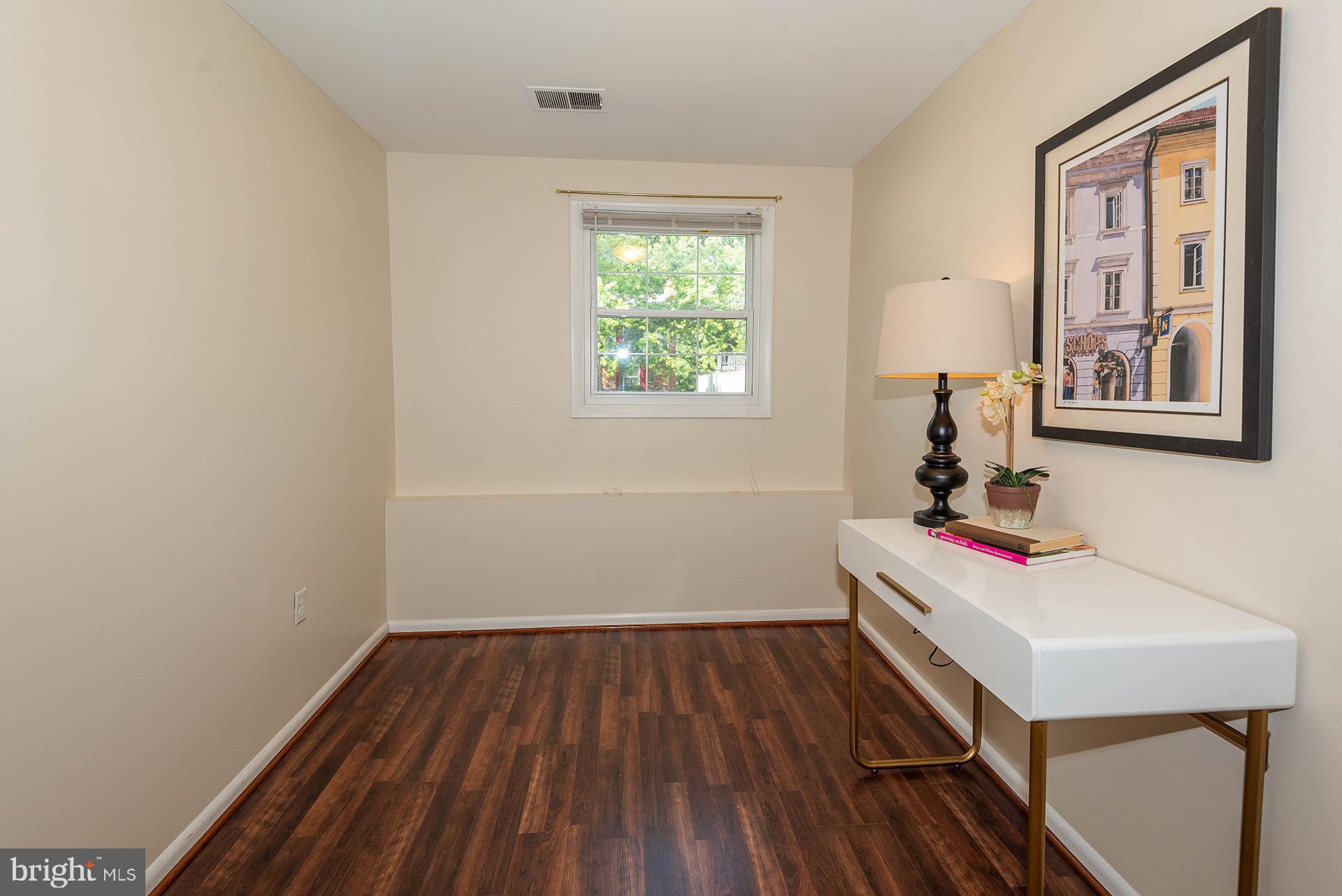 FOUR SEASONS ESTATES - Residential