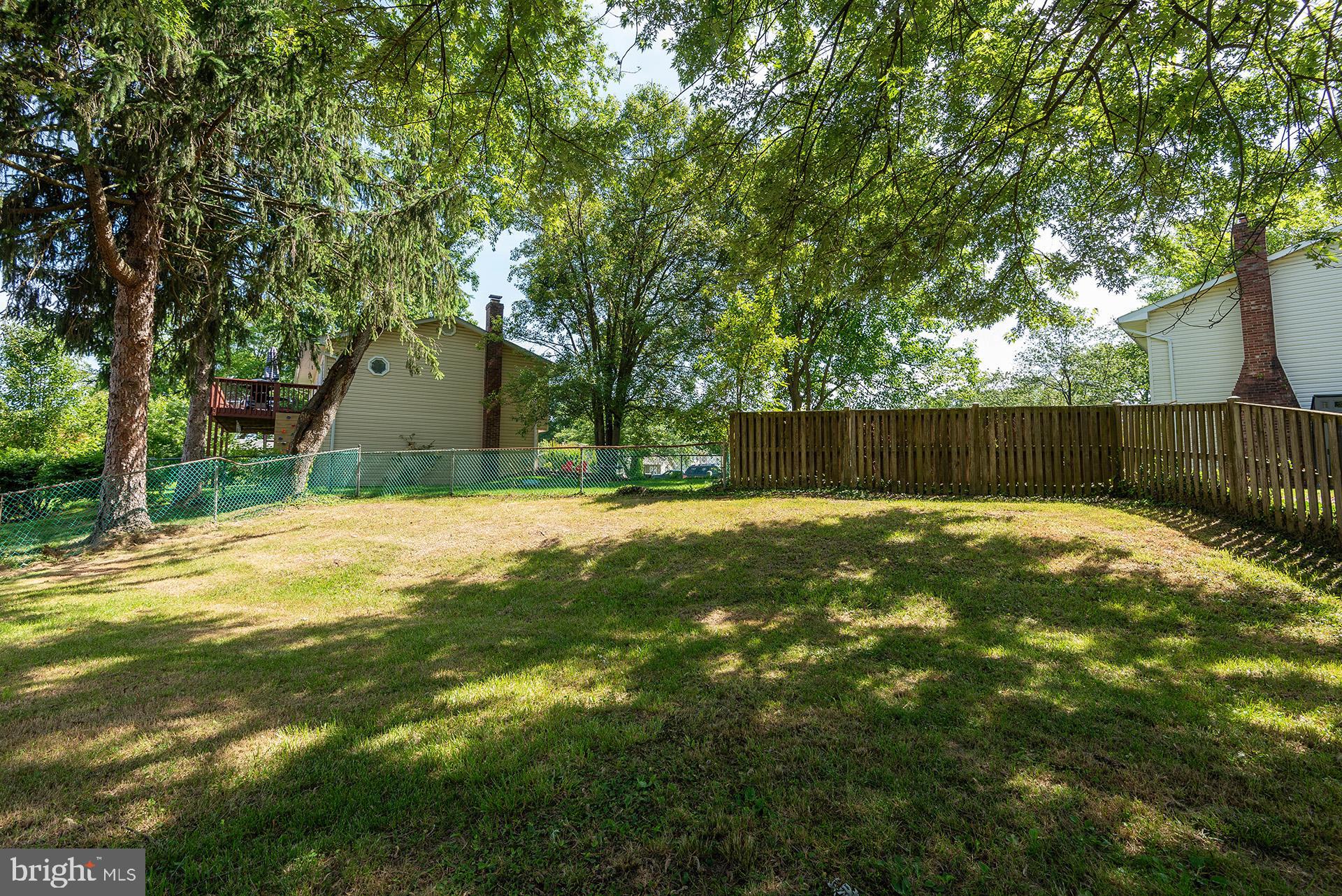 FOUR SEASONS ESTATES - Residential