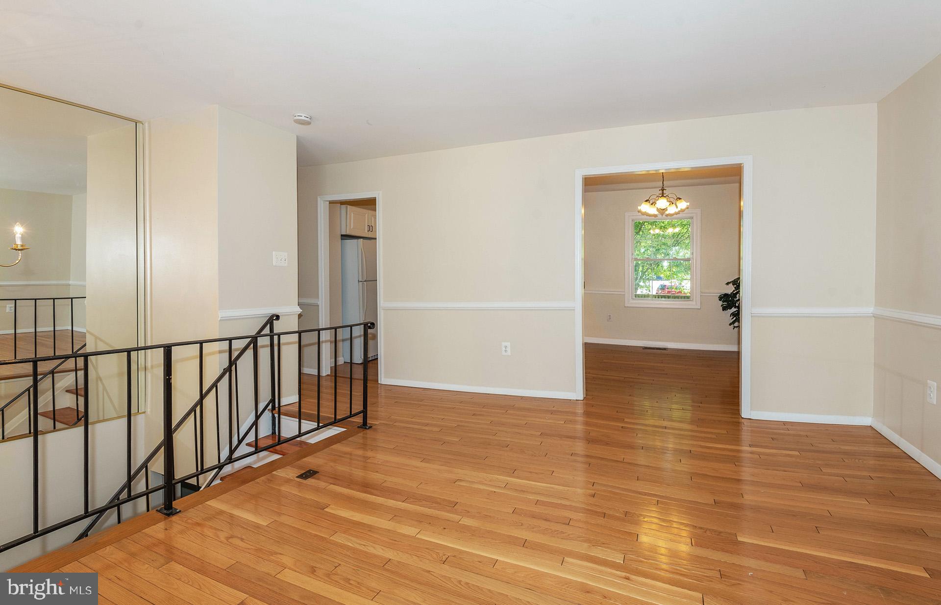 FOUR SEASONS ESTATES - Residential