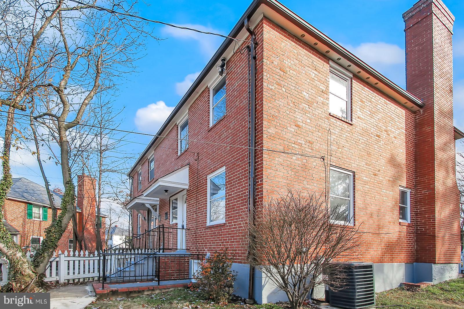 GREATER HOMELAND HISTORIC DISTRICT - Residential Lease