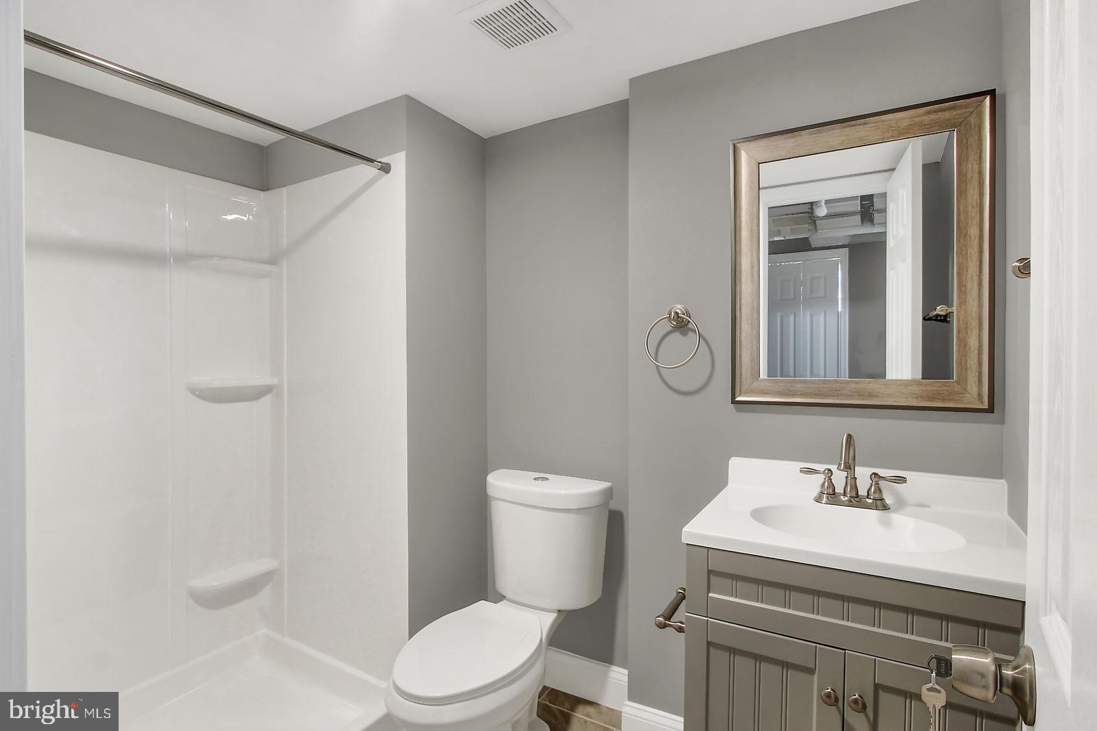 GREATER HOMELAND HISTORIC DISTRICT - Residential Lease