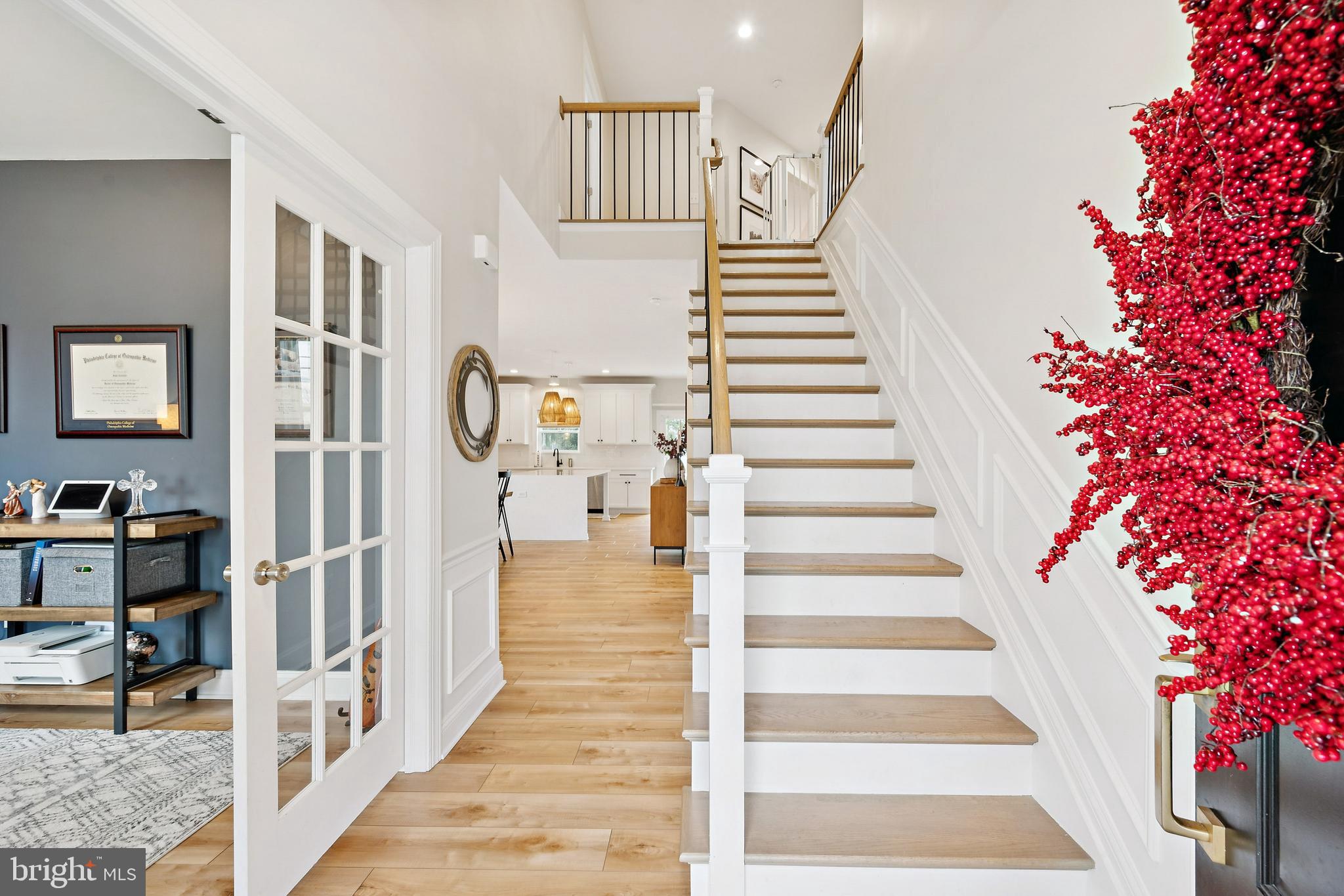 450 E MELROSE AVENUE