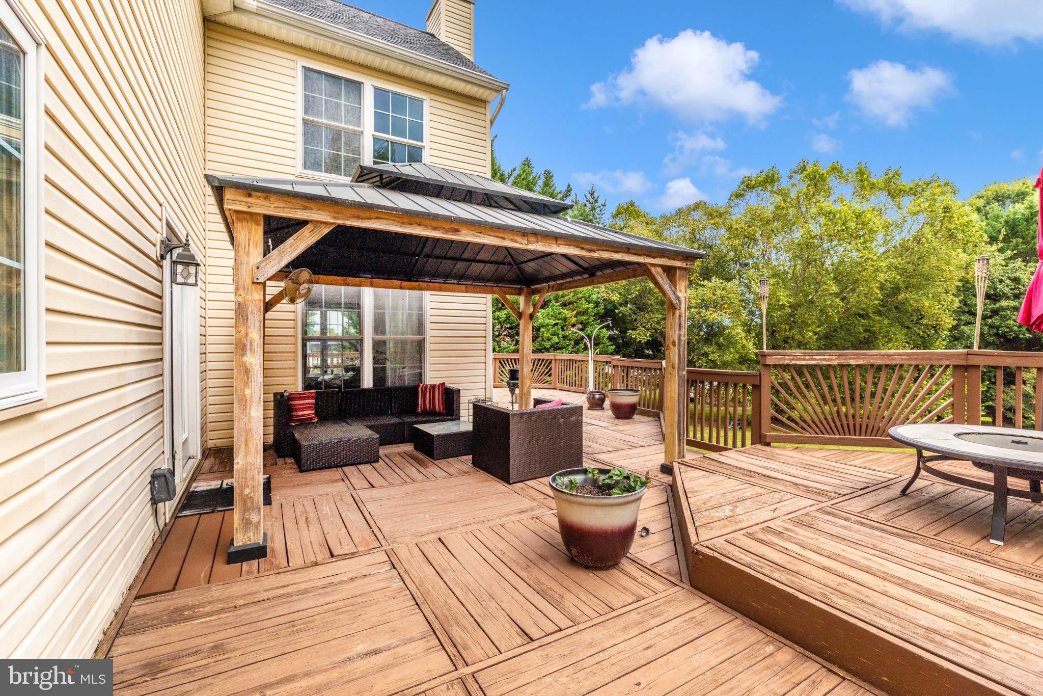 SAMHILL ESTATES - Residential