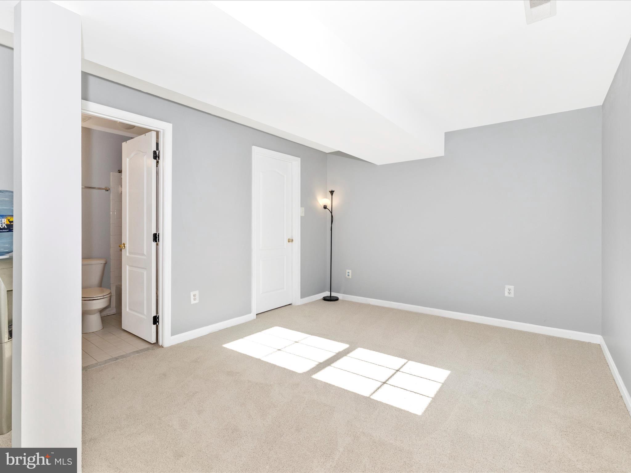 SAMHILL ESTATES - Residential