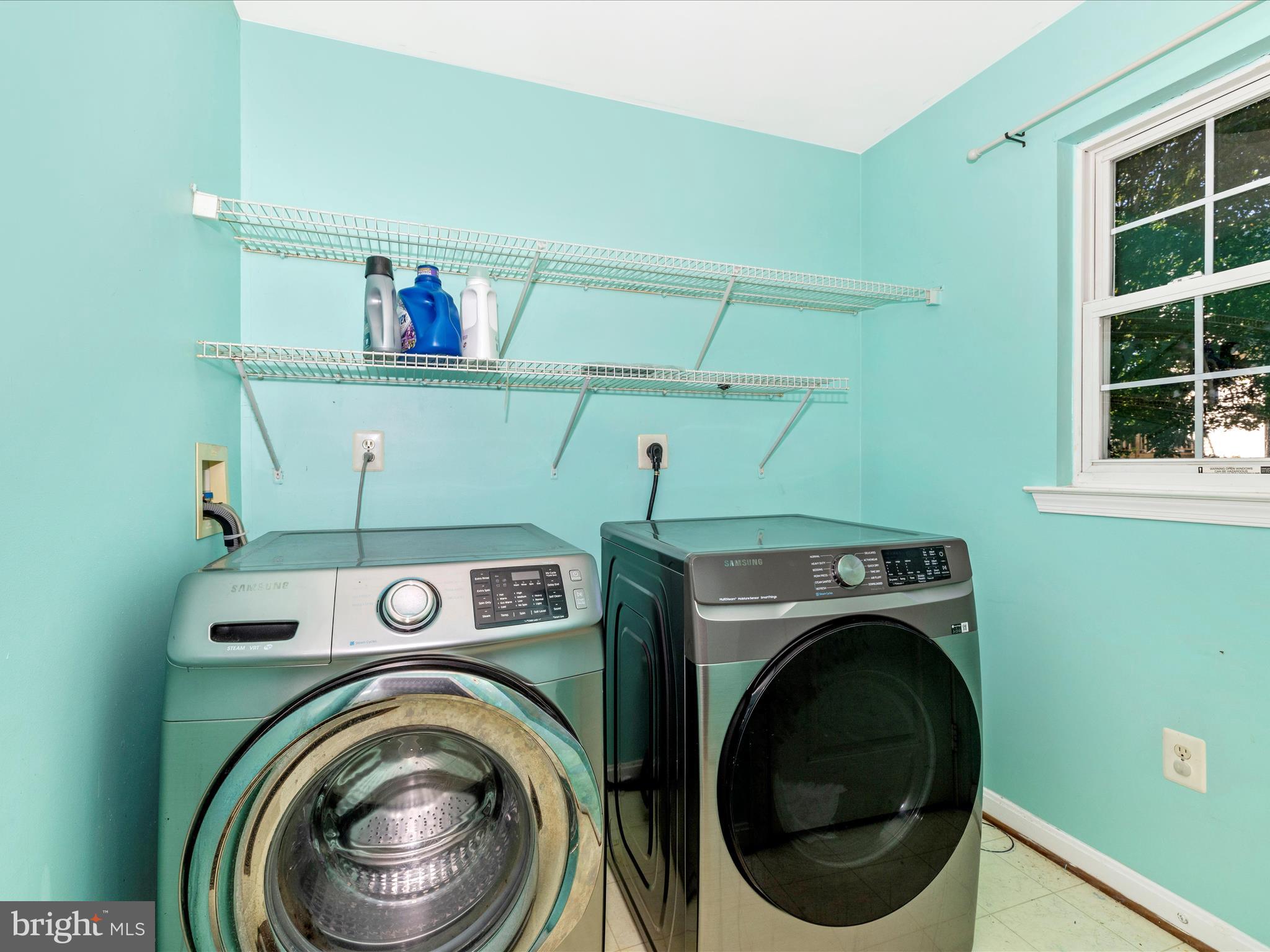 SAMHILL ESTATES - Residential