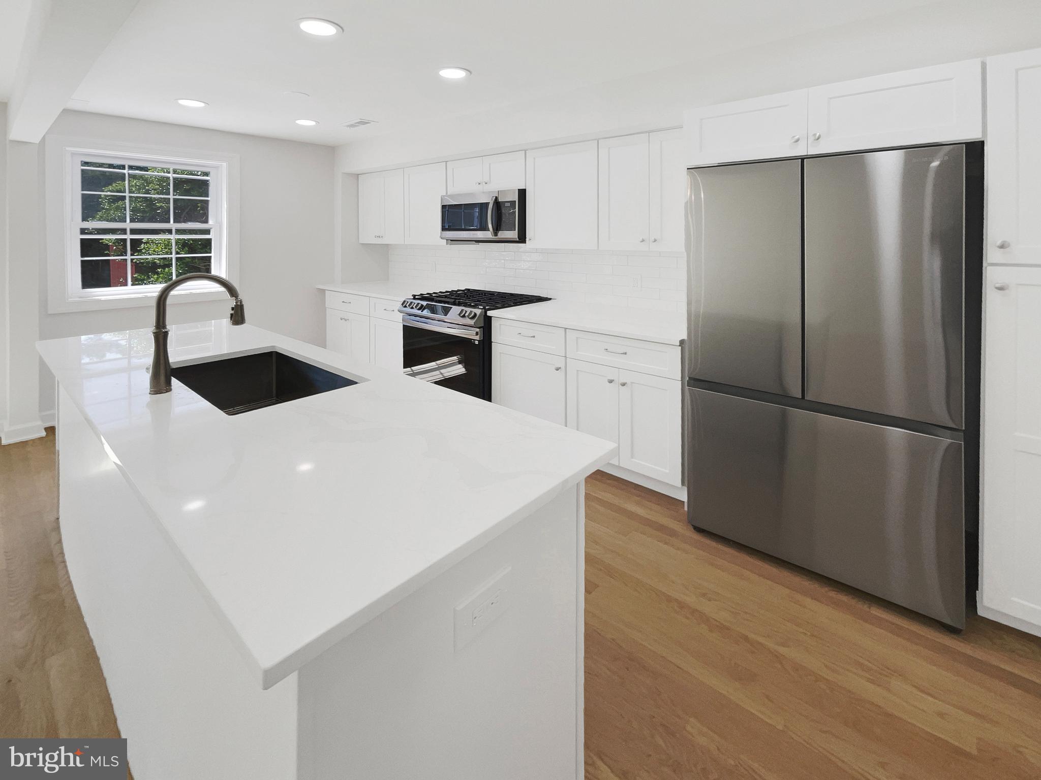 GEORGETOWN ESTATES - Residential