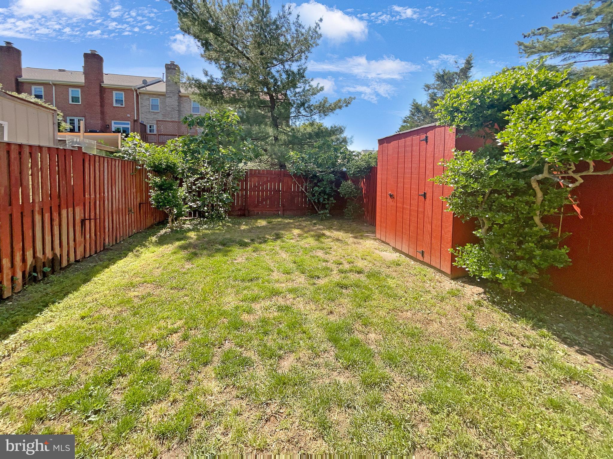 GEORGETOWN ESTATES - Residential