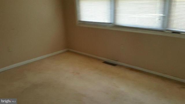 SUBURBIA - Residential