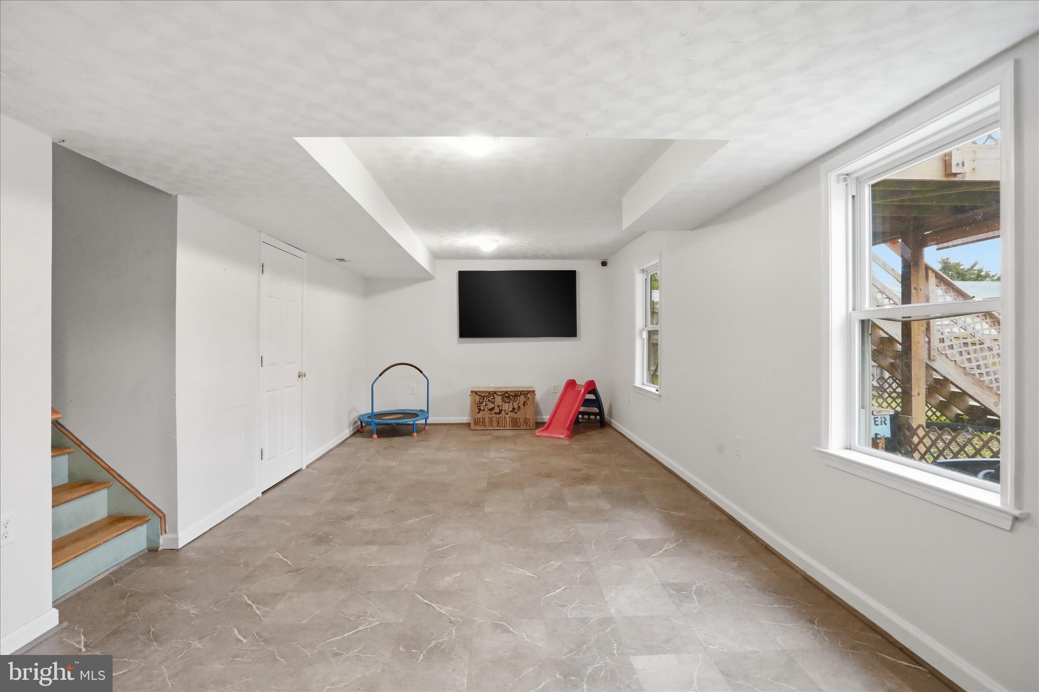 THE MEADOWS AT STRASBURG - Residential