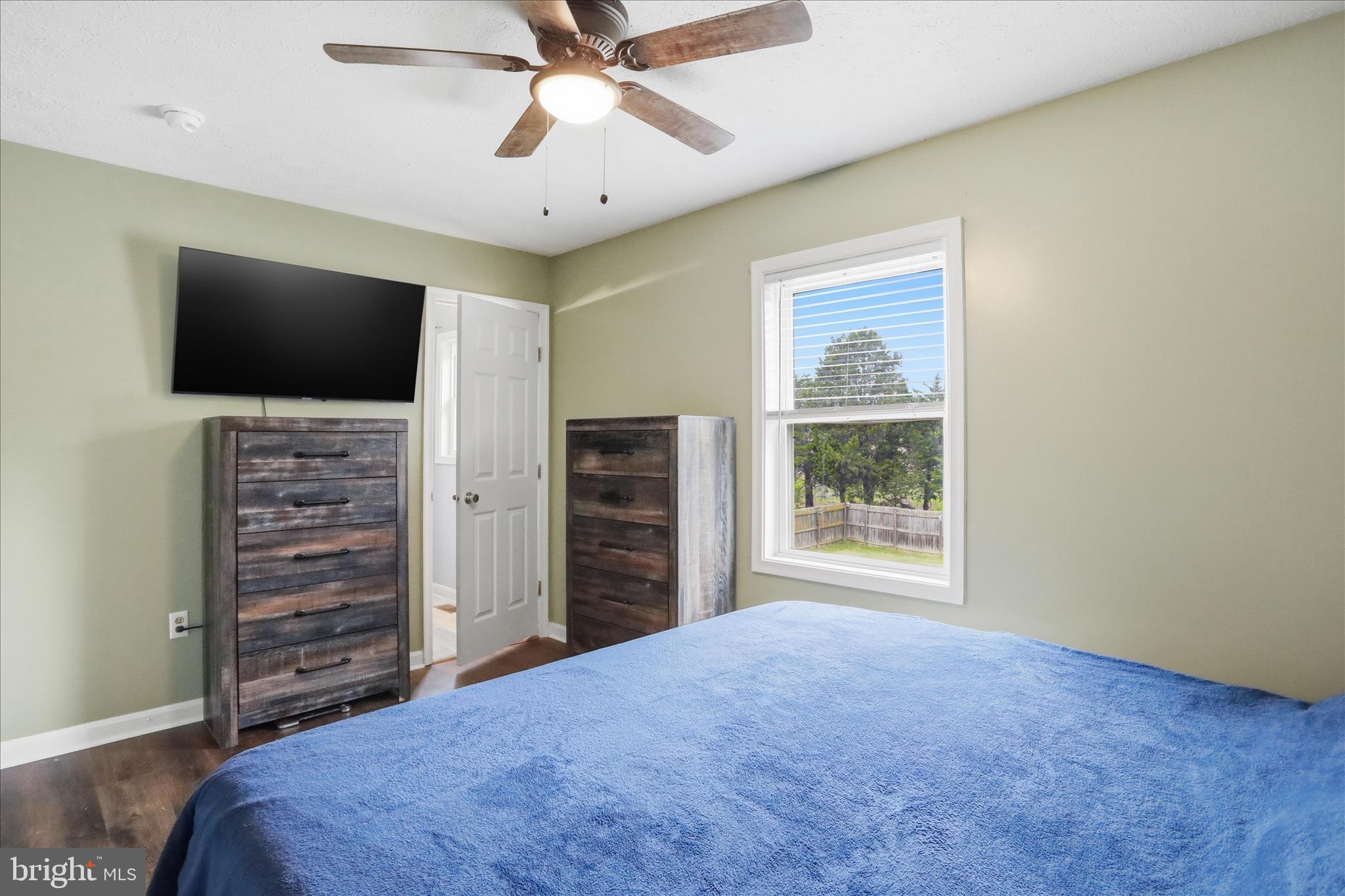 THE MEADOWS AT STRASBURG - Residential