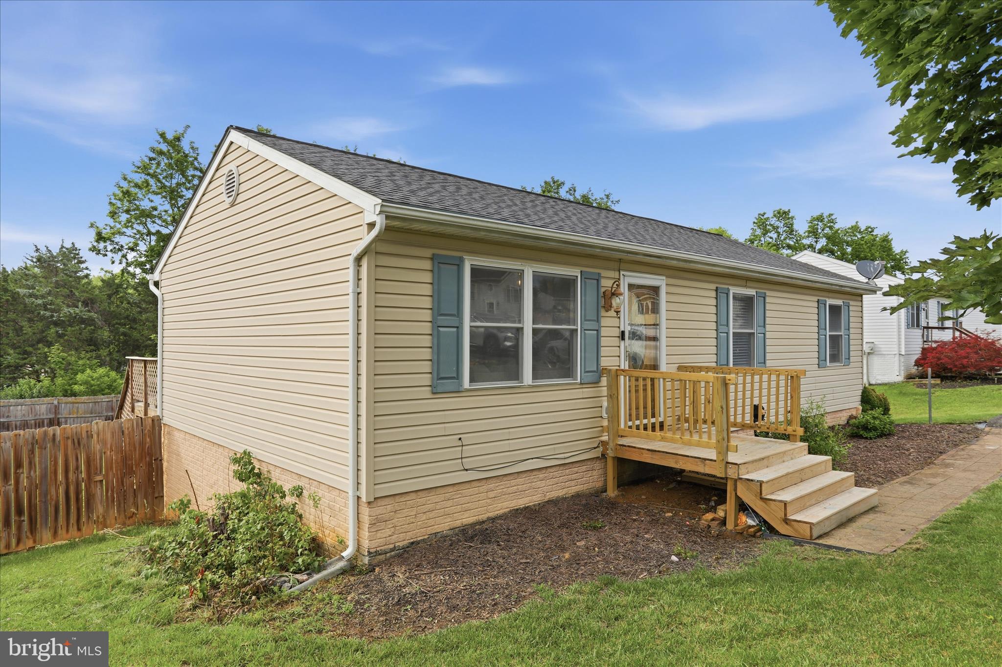 THE MEADOWS AT STRASBURG - Residential