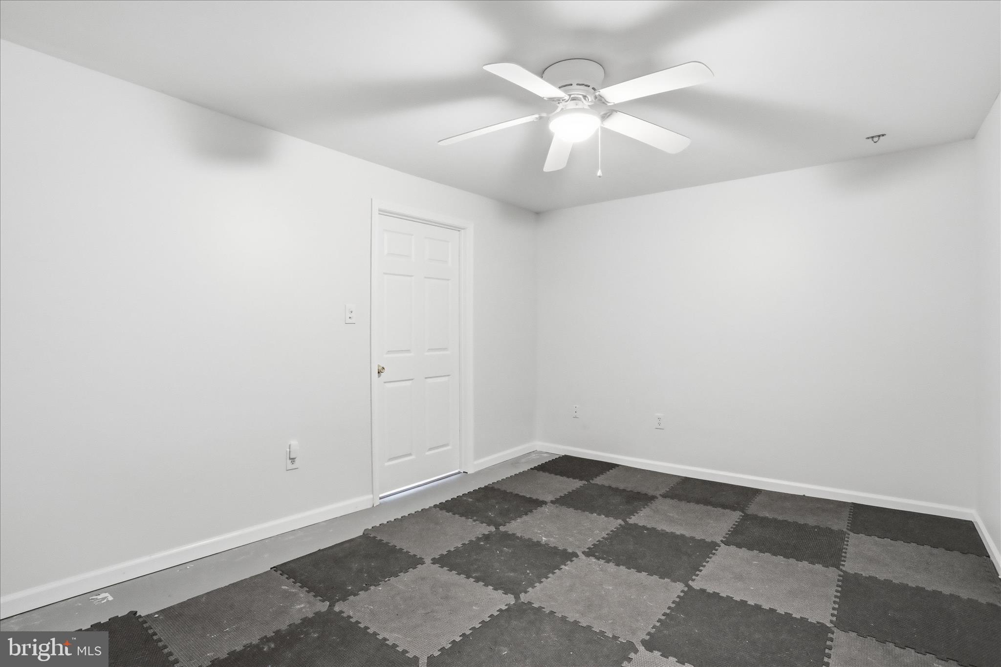 THE MEADOWS AT STRASBURG - Residential