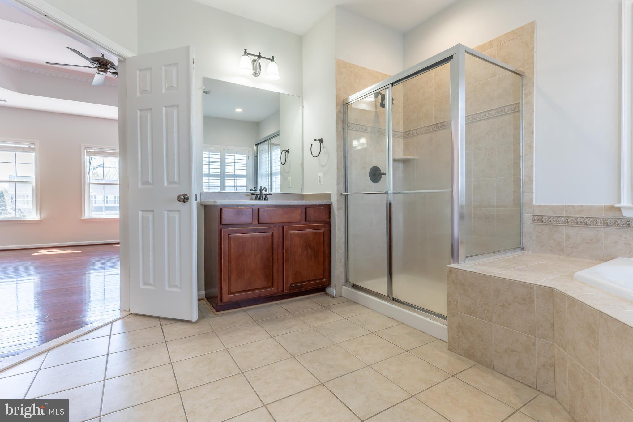 LANIER FARMS - Residential