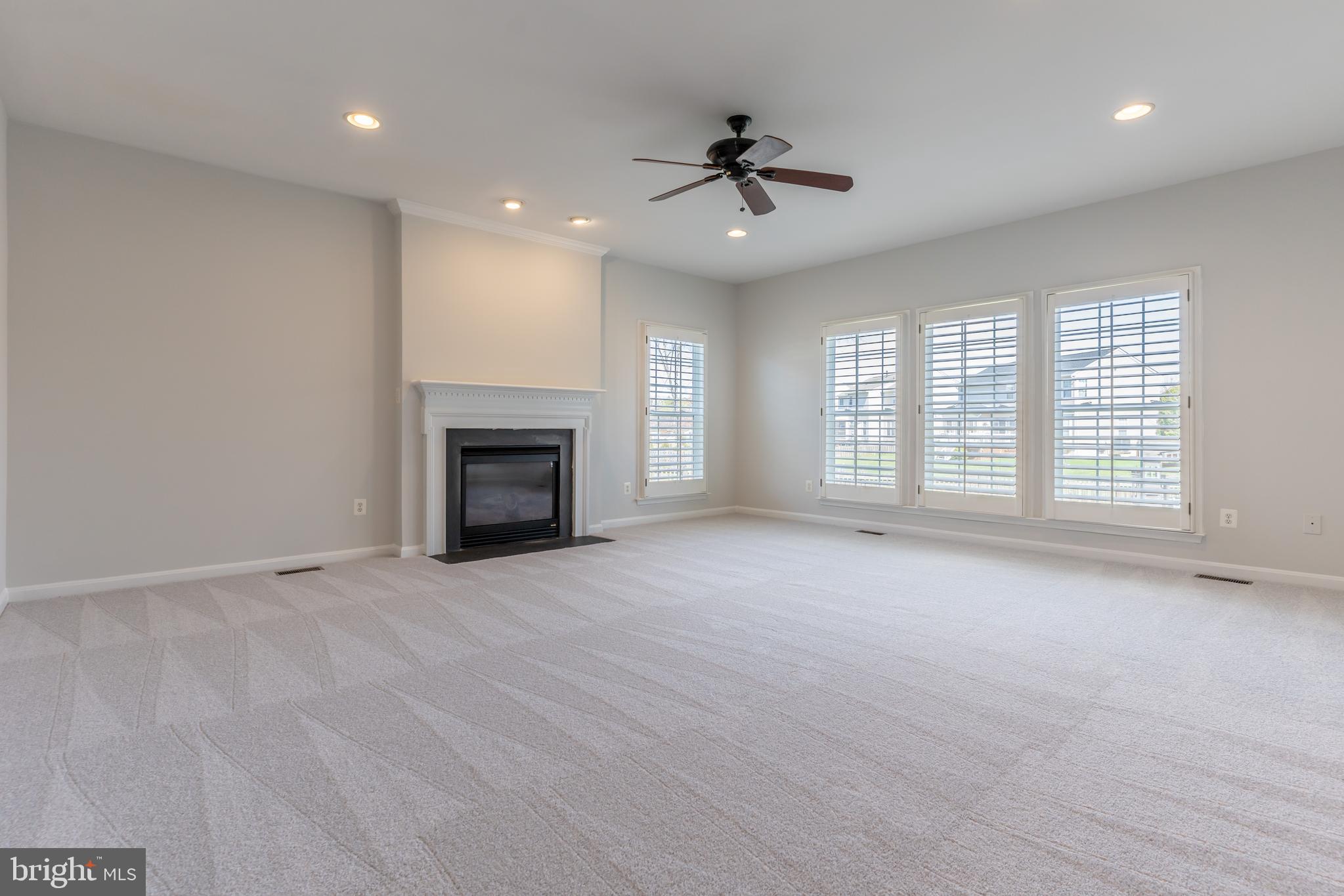 LANIER FARMS - Residential