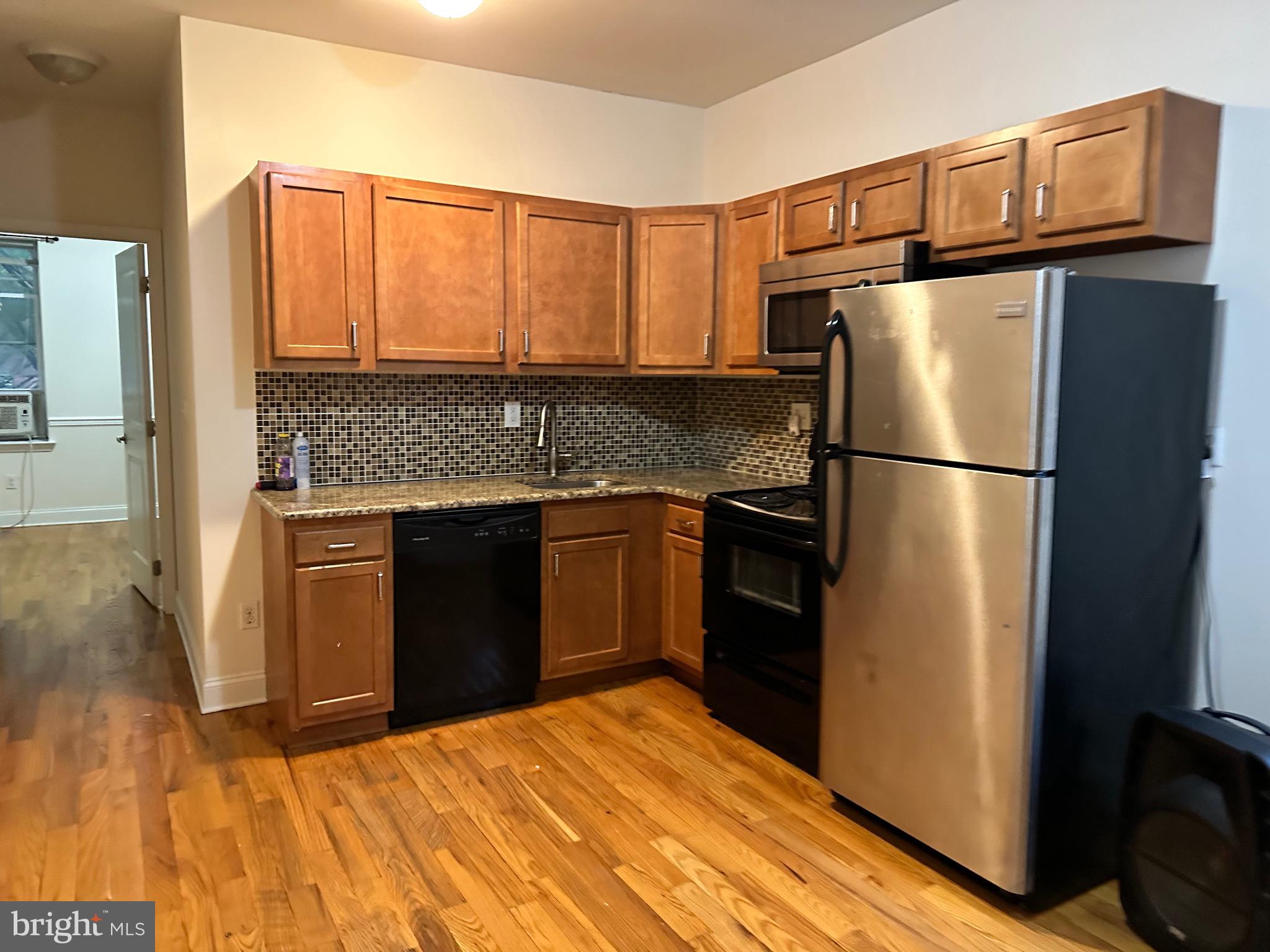 2258 N PARK AVENUE 2ND FLOOR