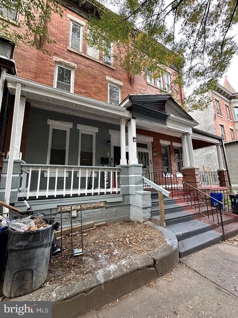 Townhouse For Rent - 2258 N Park Avenue<br/> PHILADELPHIA, PA 19132