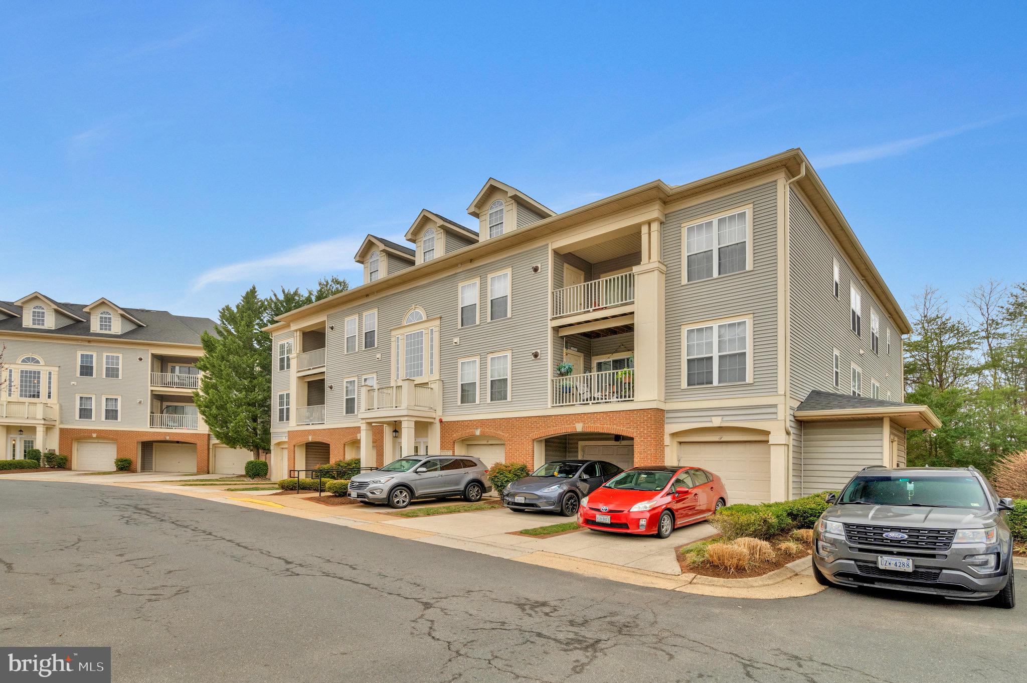 WESTBROOK COURT - Residential