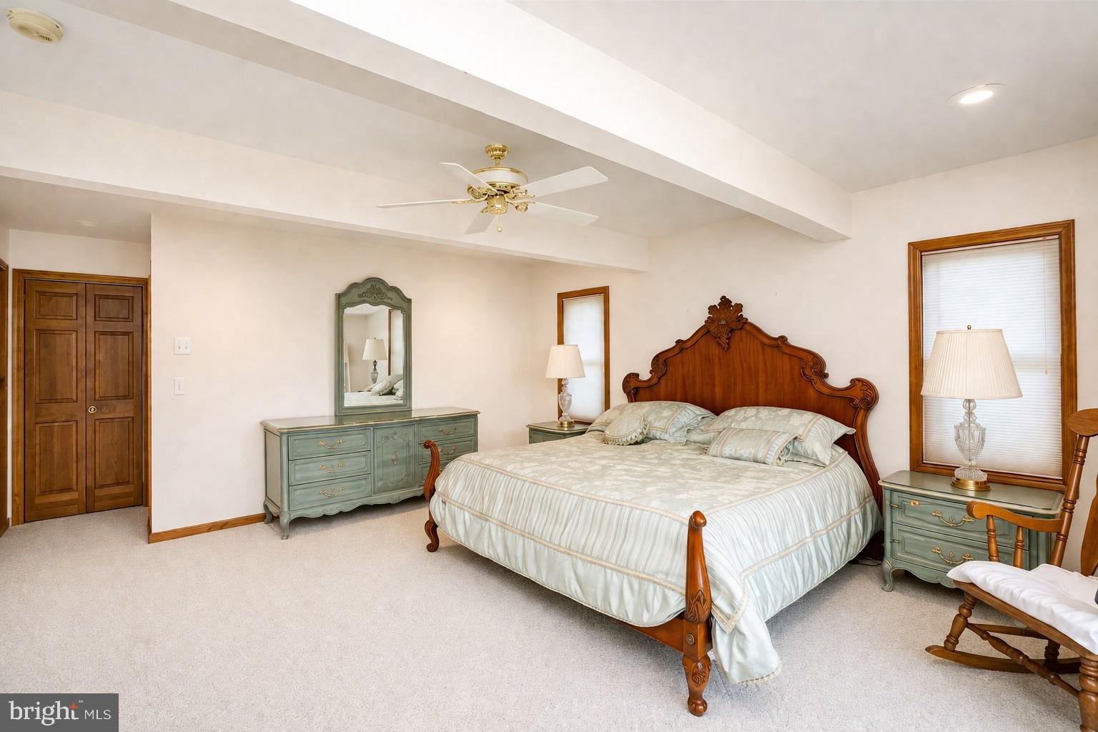THOUSAND ACRES - Residential