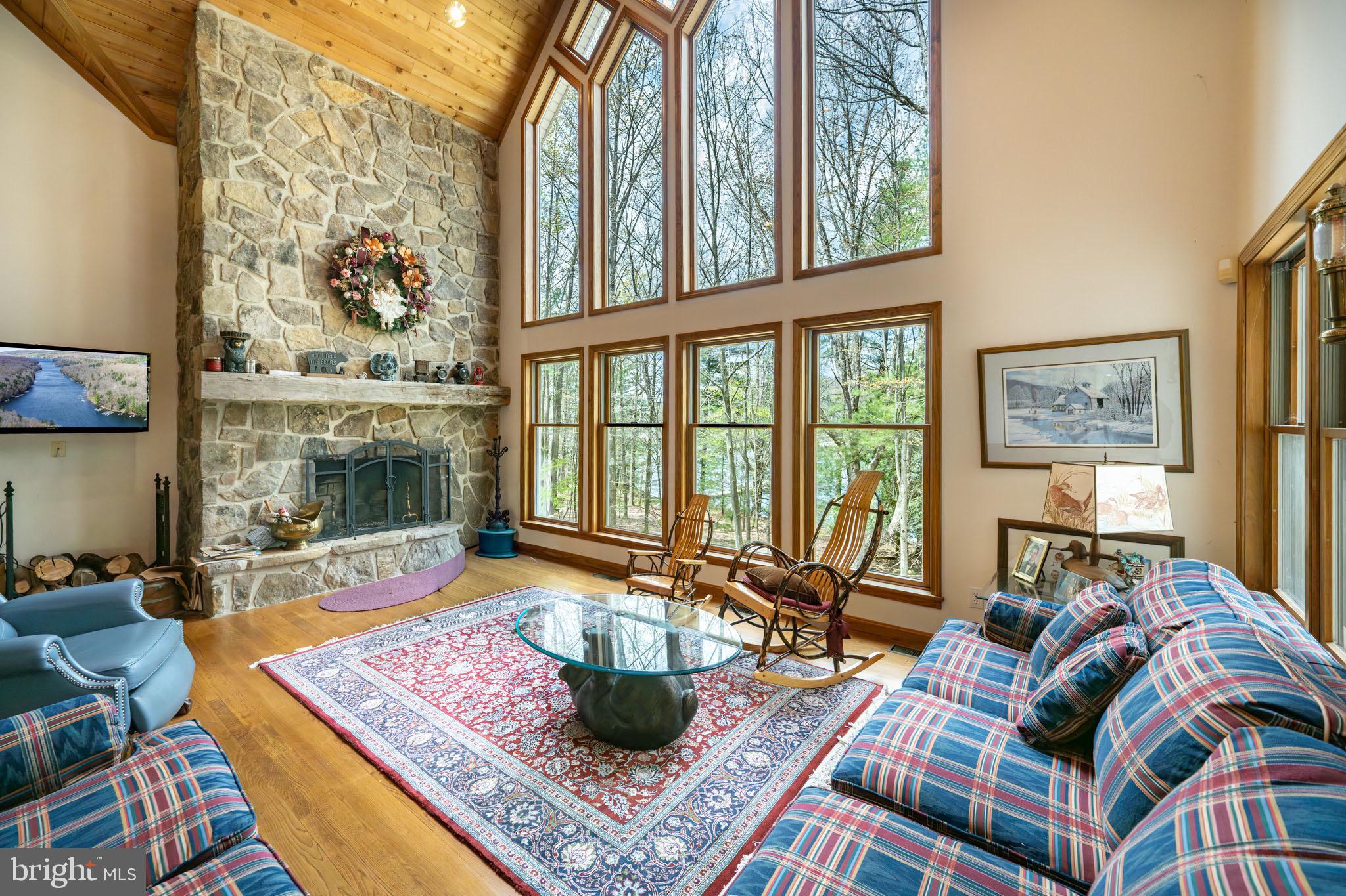 THOUSAND ACRES - Residential