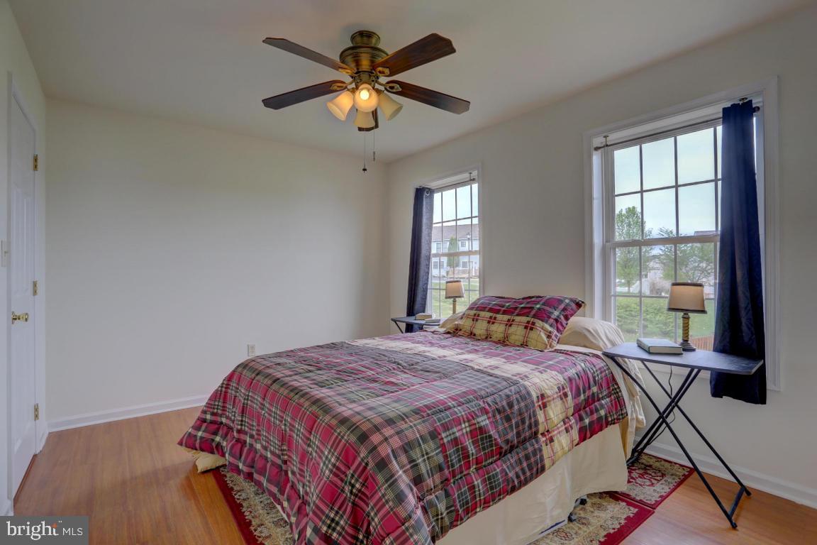 STERLING PLACE - Residential